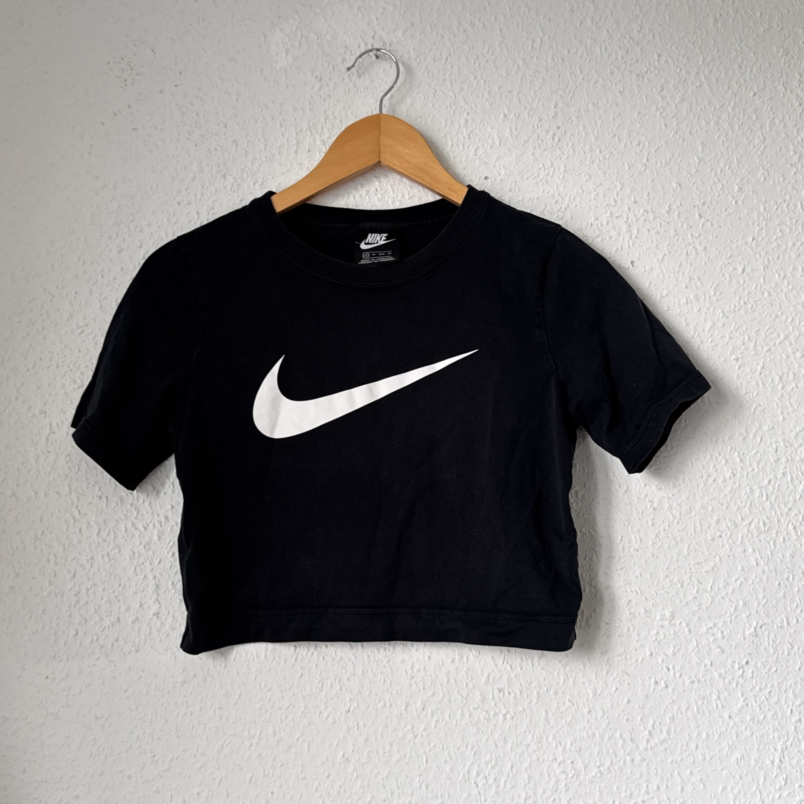 Nike Black Crop T-Shirt XS 100% Cotton 2515