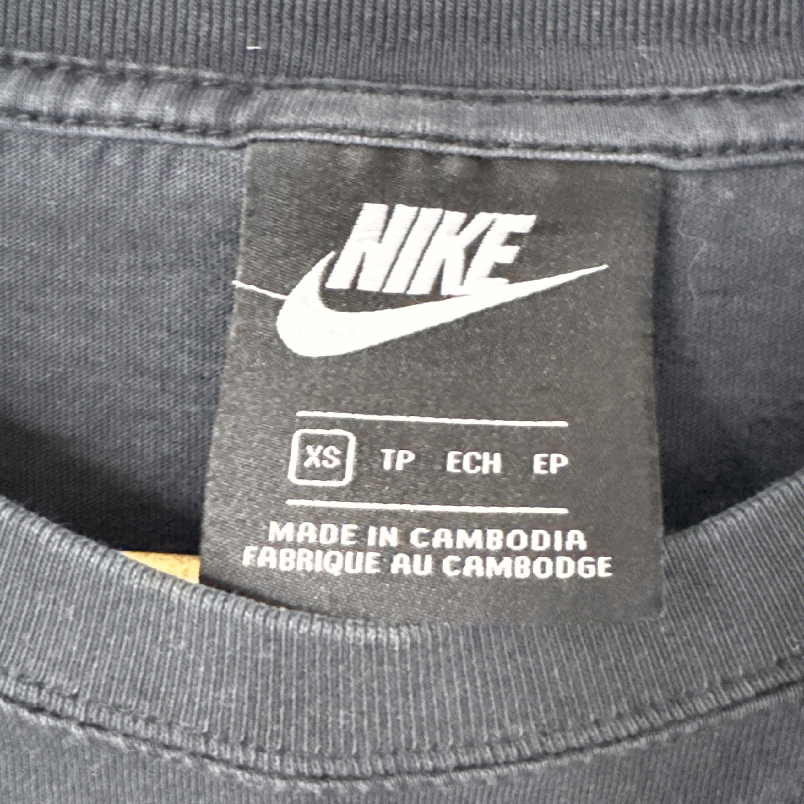 Nike Black Crop T-Shirt XS 100% Cotton 2515 image 4