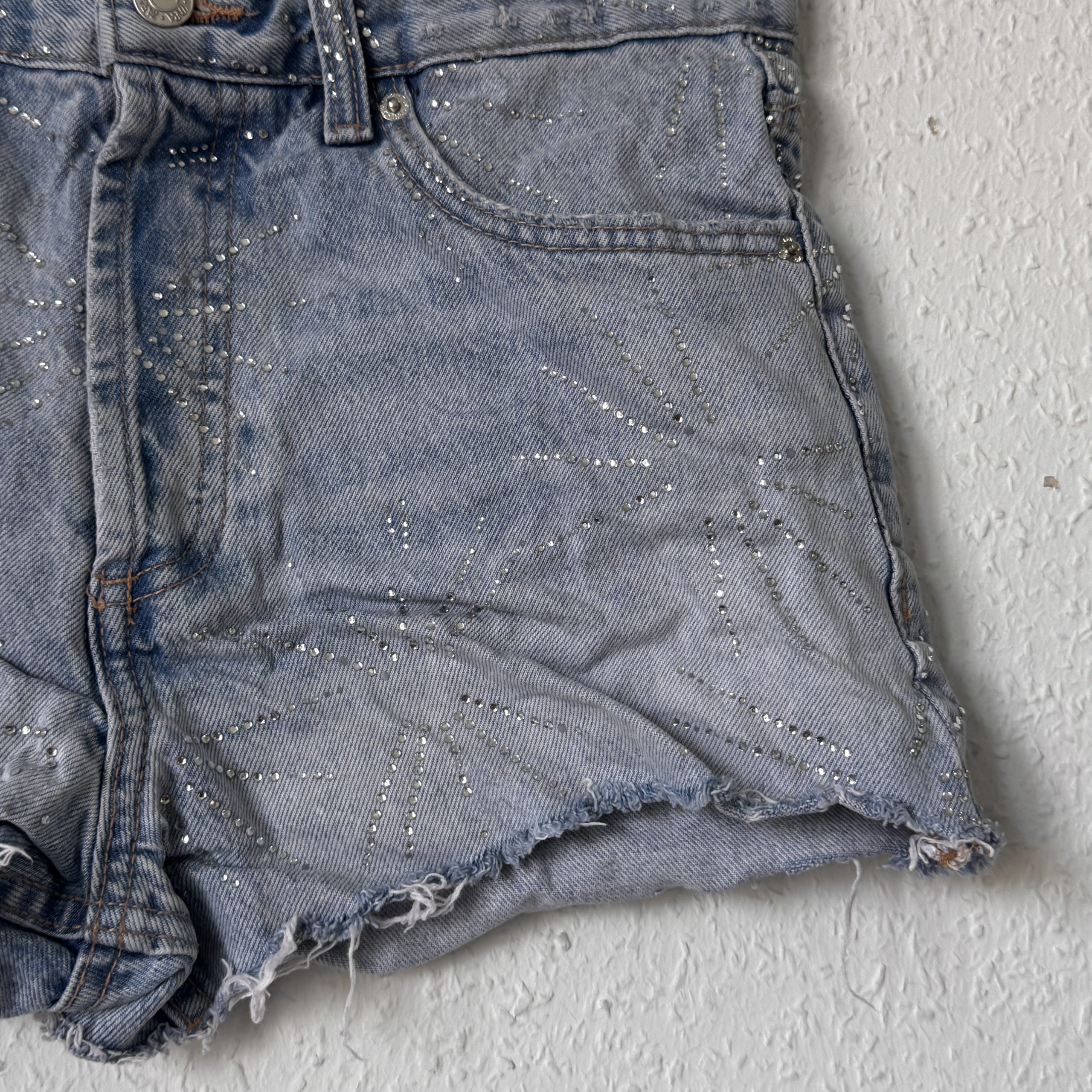 Zara Light Blue Studded Denim Shorts UK 8 2517 image 2