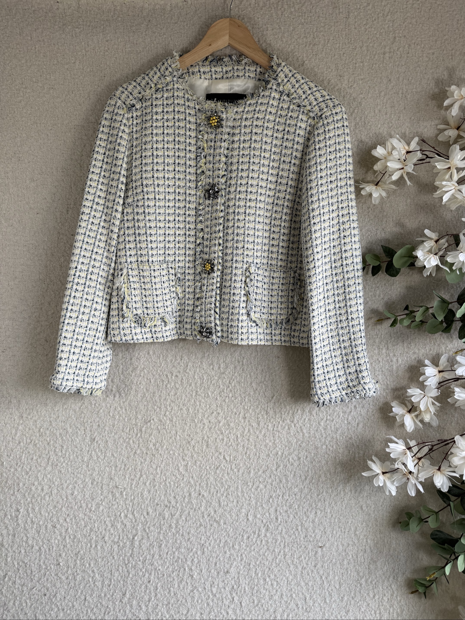 Zara Basic Cream Blue Tweed Frayed Floral Button Jacket XL Chic Style