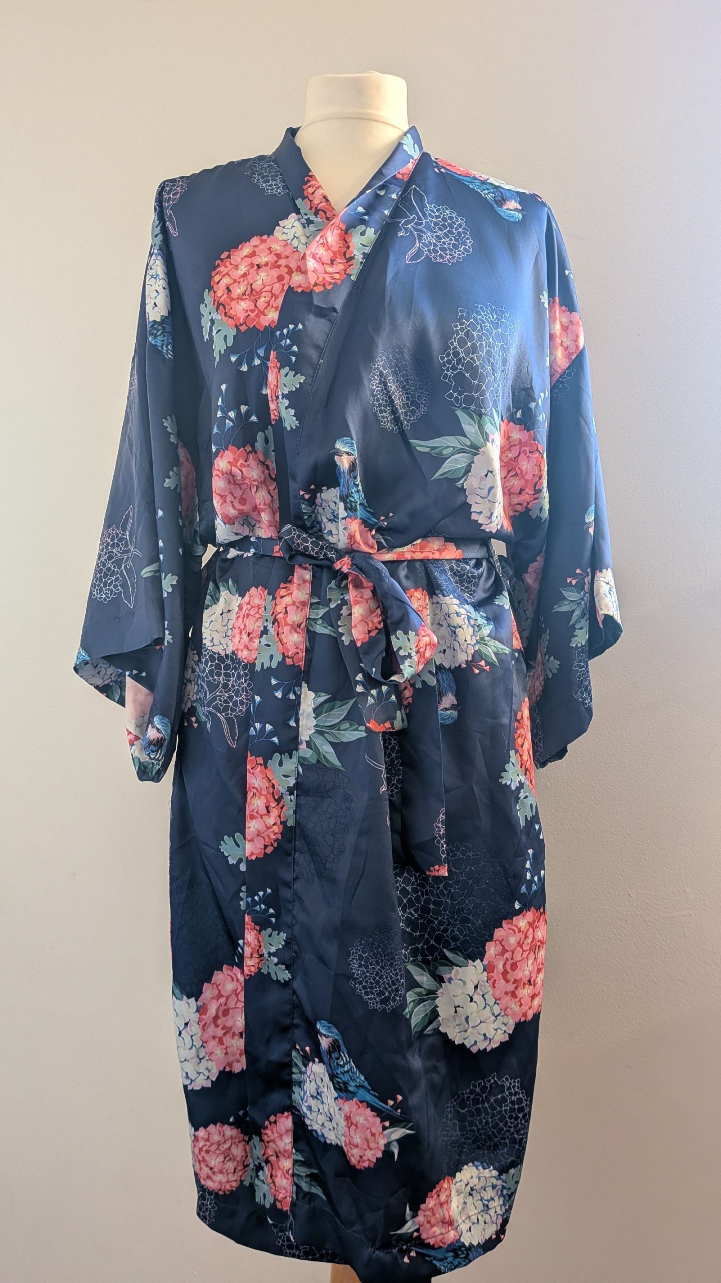 b+b Sleep Blue Floral Satin Kimono Robe One Size