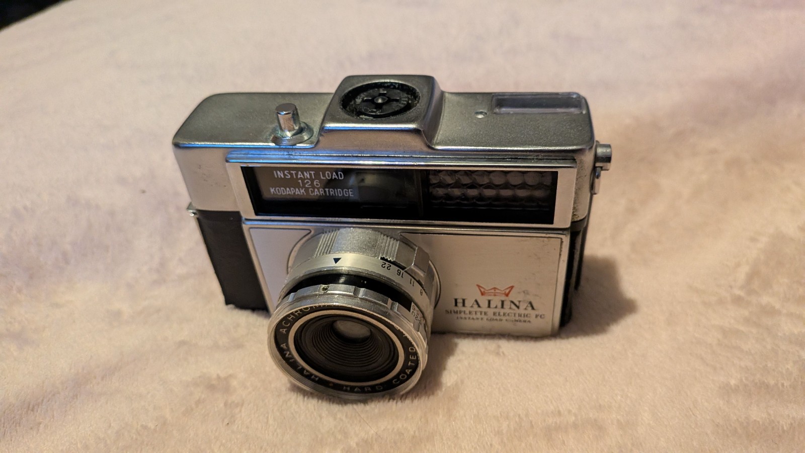Halina Simplette Electric FC Vintage 126 Film Camera Black & Silver image 3