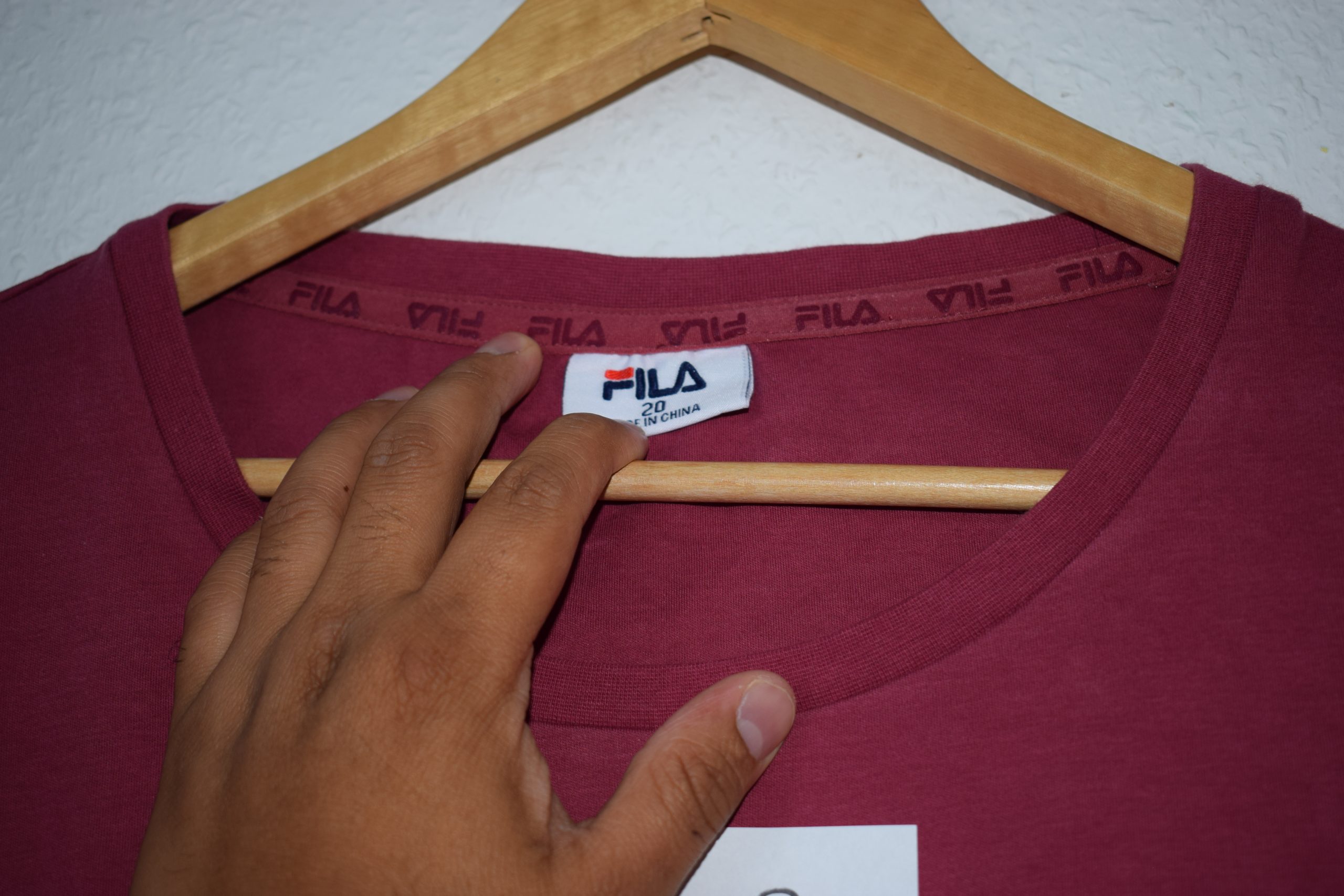 Fila Burgundy Logo T-Shirt Medium Casual 918 image 6