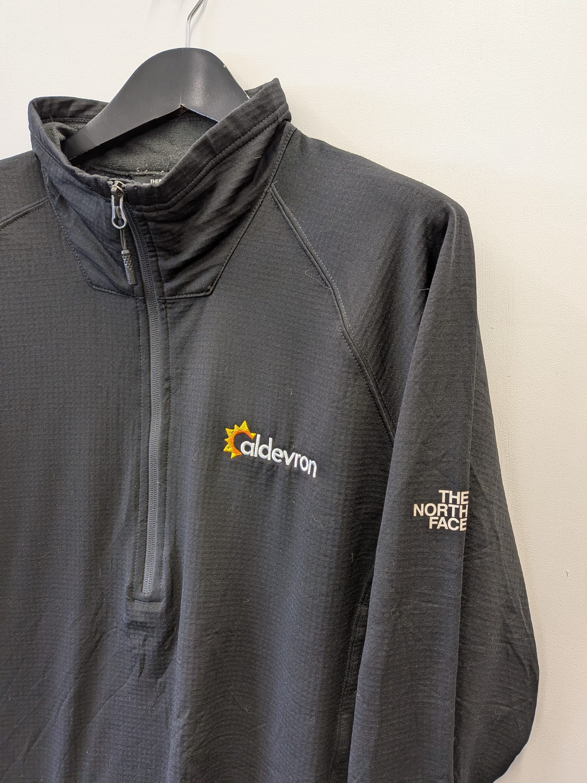 The North Face Black Mens Half Zip Fleece Top Size L Aldevron Logo image 5