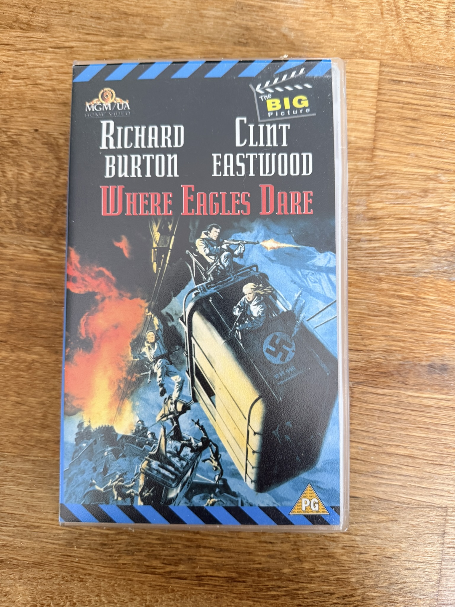 Where Eagles Dare VHS Tape MGM/UA Home Video PG