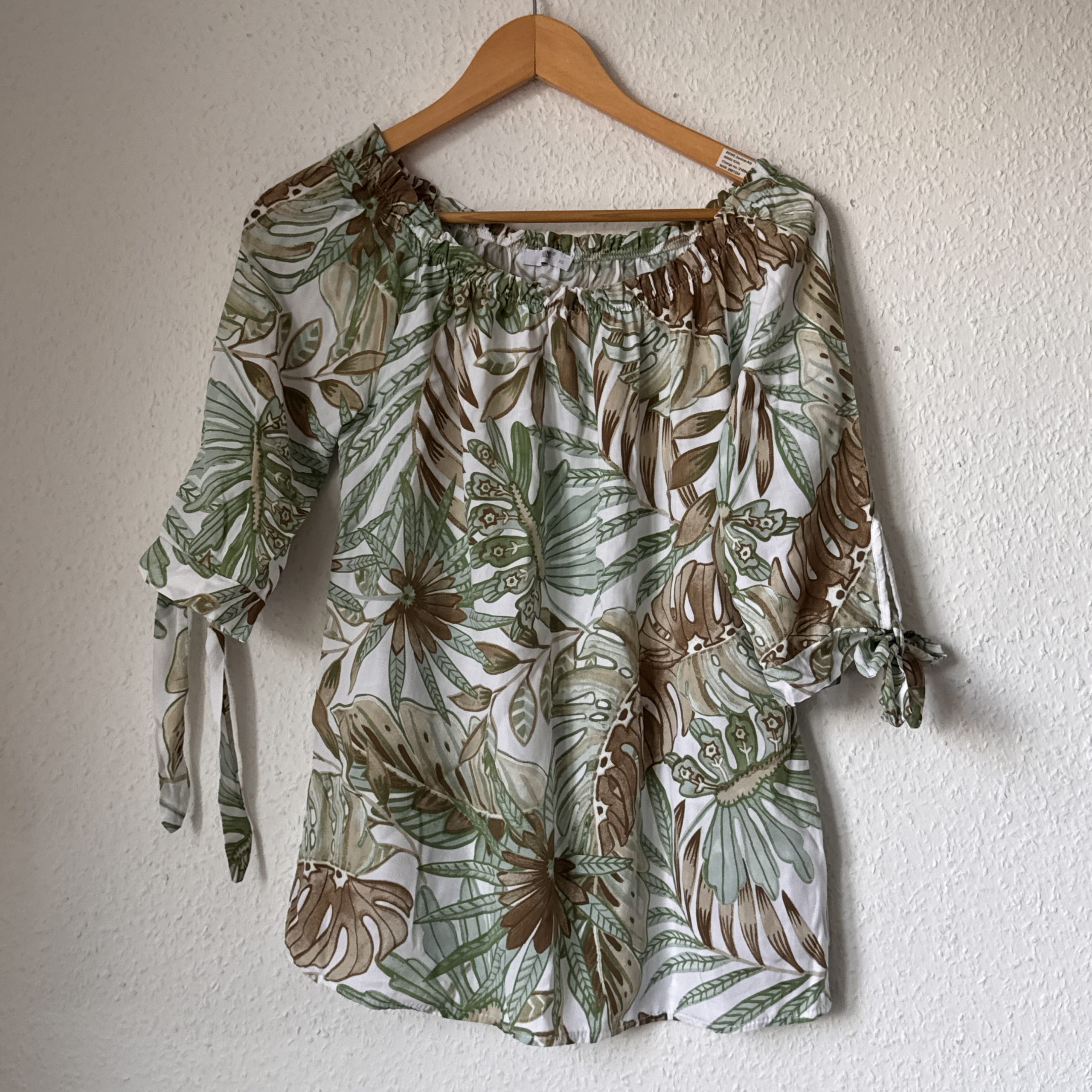 Haily's Green & Brown Leaf Print Blouse XS 2592 image 2