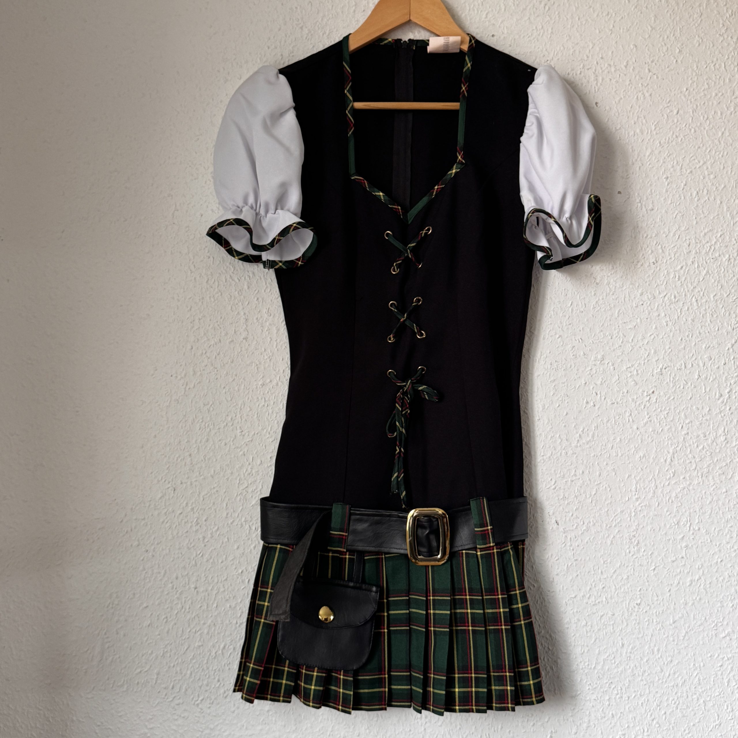 Unbranded Black, White & Green Puff Sleeve Dress UK M with Belt & Pleated Skirt 2596
