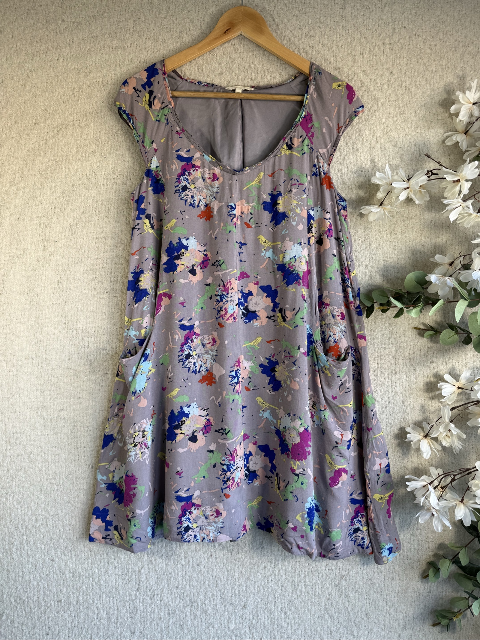 White Stuff Grey & Multi Floral Print Viscose Dress Size 10 Loose Fit Pockets