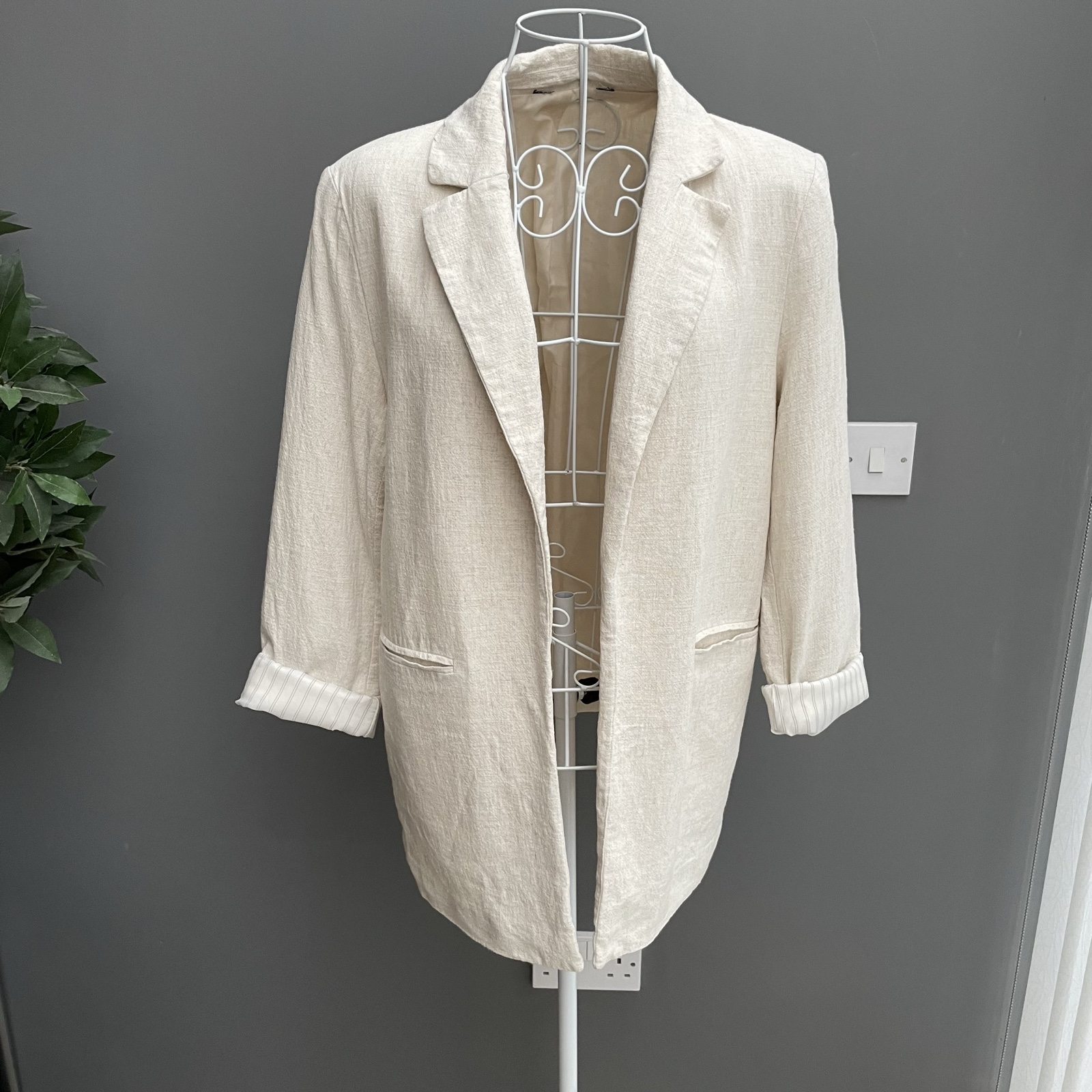 F&F Beige Linen Blend Relaxed Blazer with Striped Cuffs Size 12