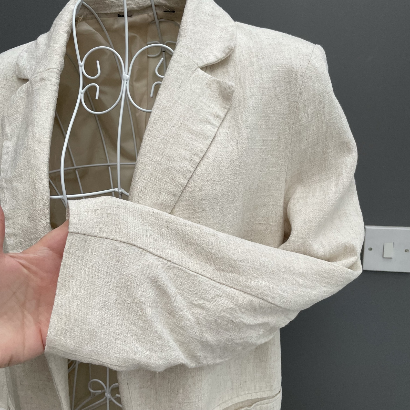 F&F Beige Linen Blend Relaxed Blazer with Striped Cuffs Size 12 image 7