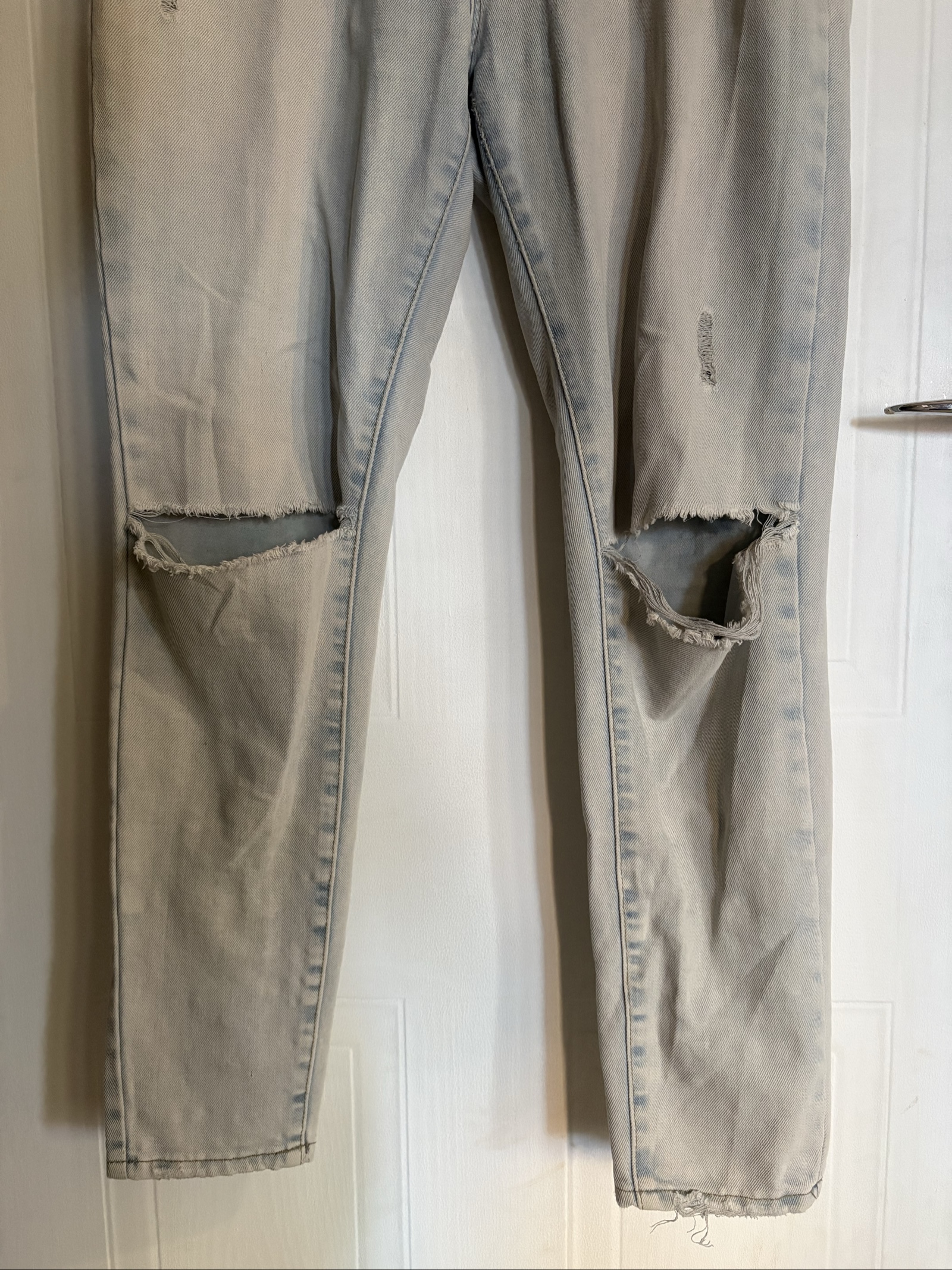 News Denim Light Blue Ripped Skinny Jeans Size 14 image 3