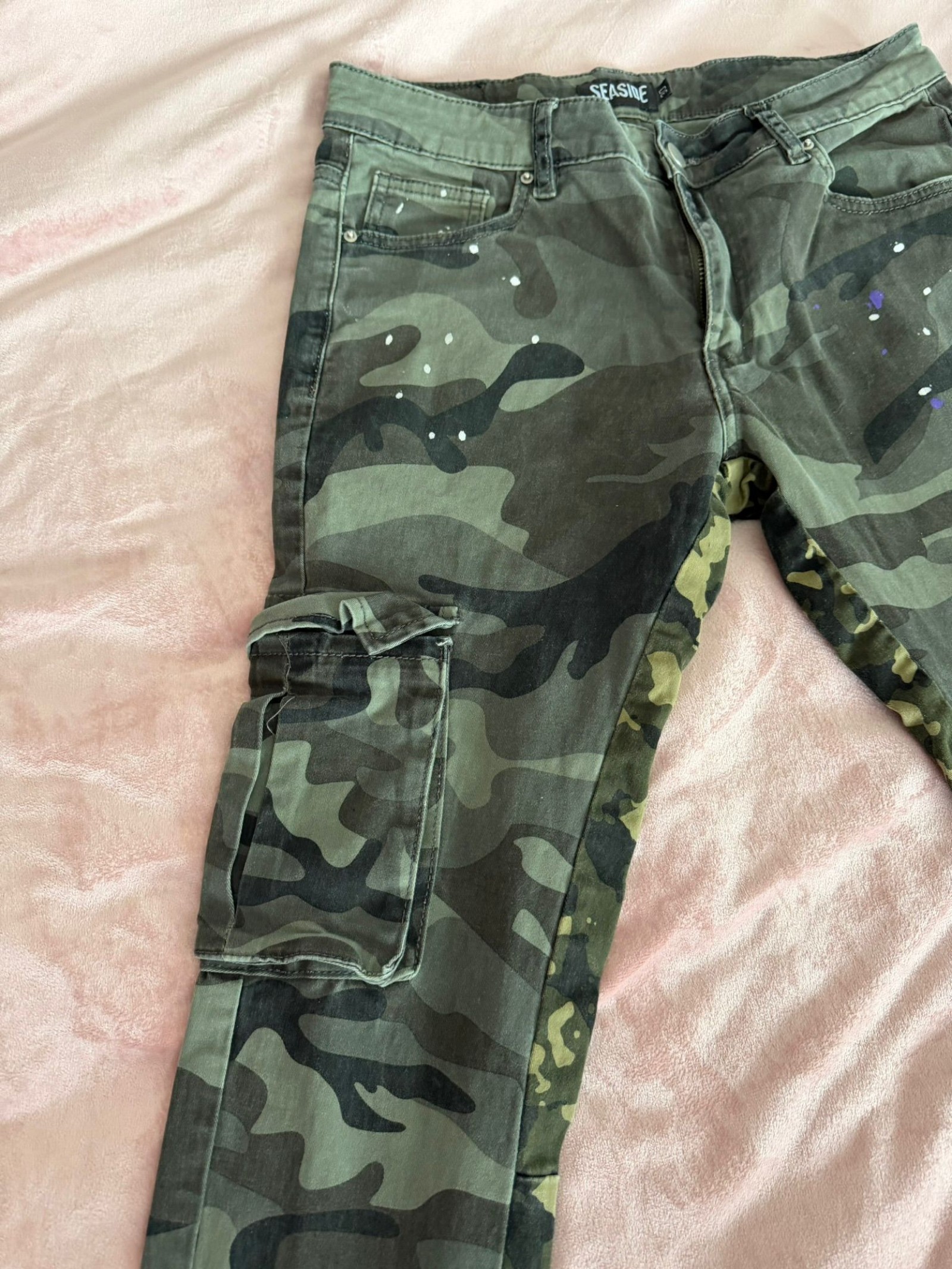 Seaside "Heartbreak Club" Cargo Pants - Size 30