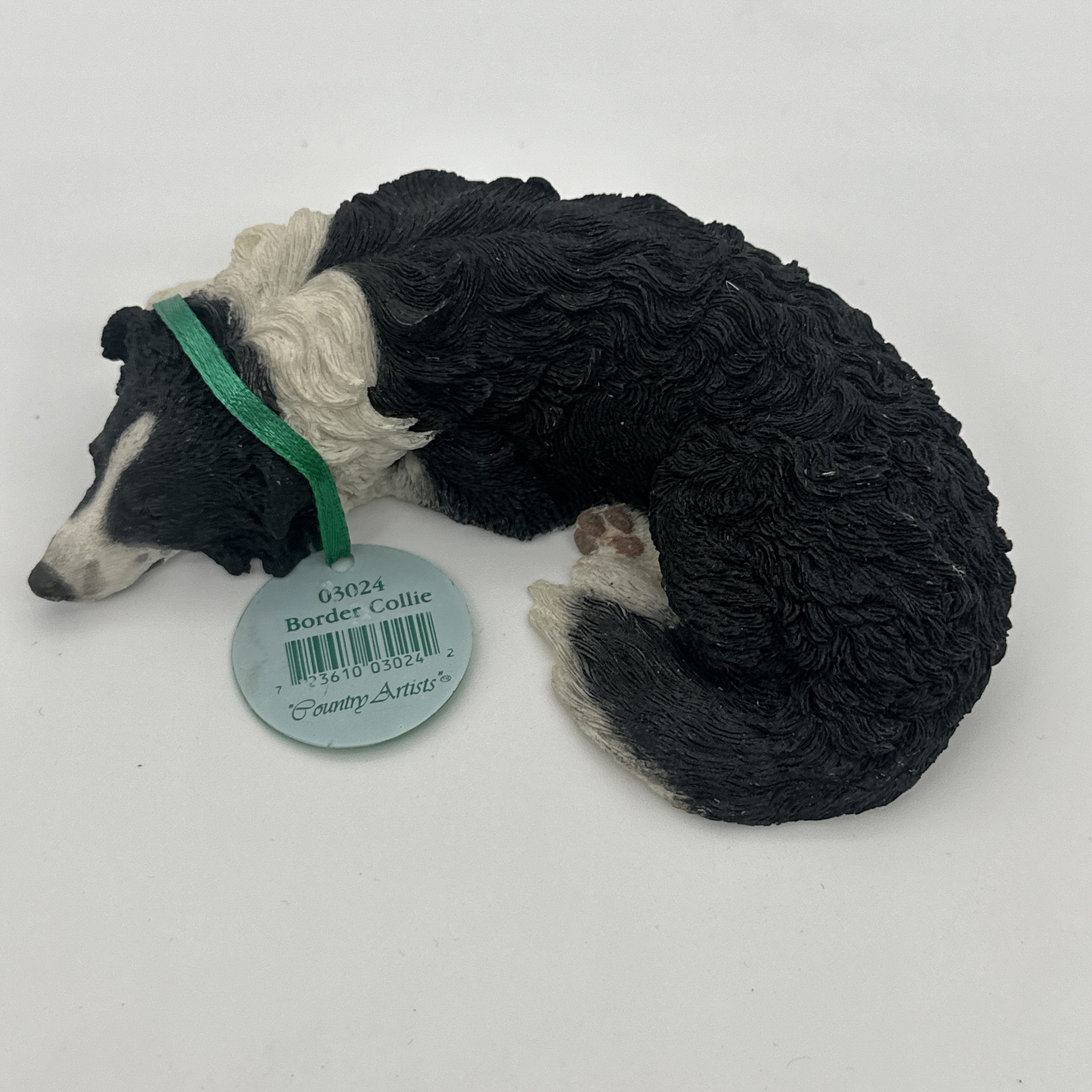 Ganny Artists Black & White Sleeping Border Collie Figurine image 5