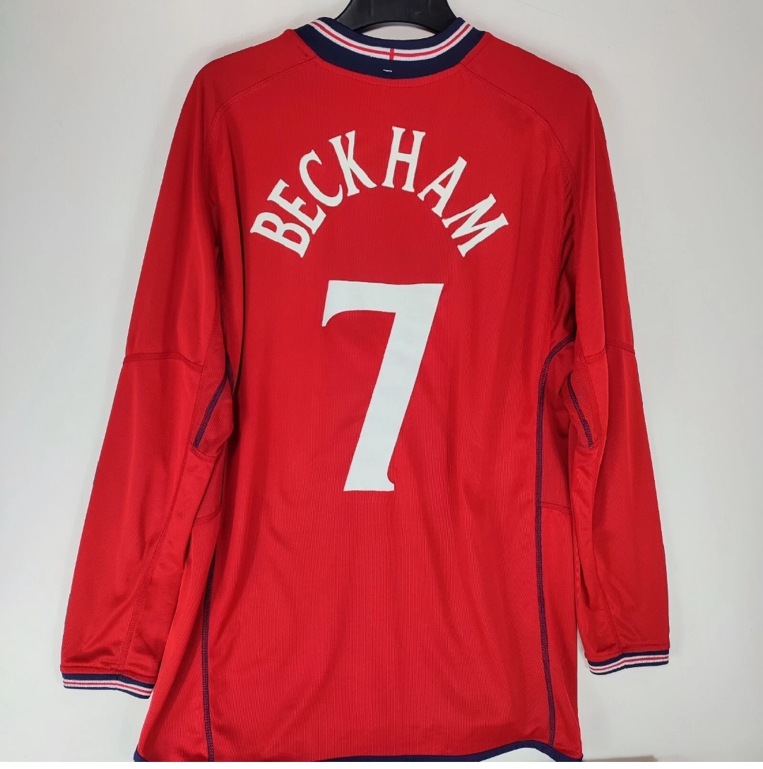 Umbro Red England Beckham 7 Football Jersey Long Sleeve Medium