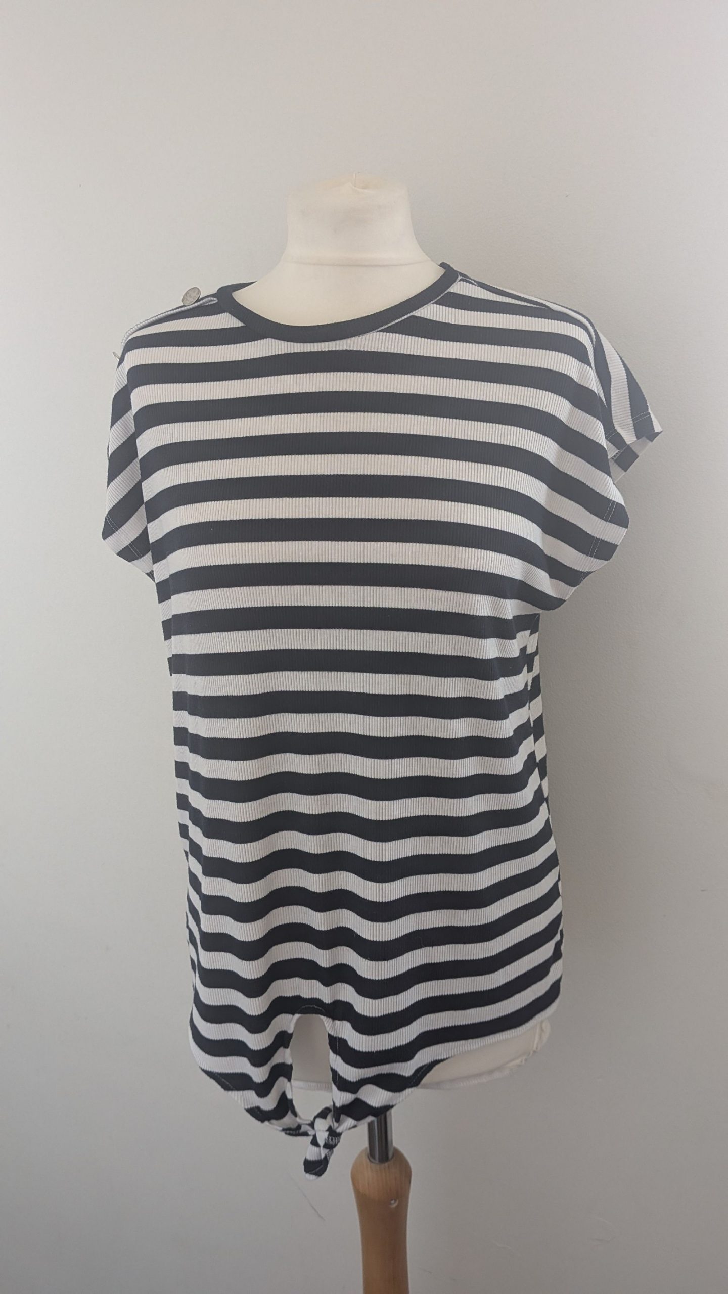Papaya Black & White Striped Tie Front Top UK 12