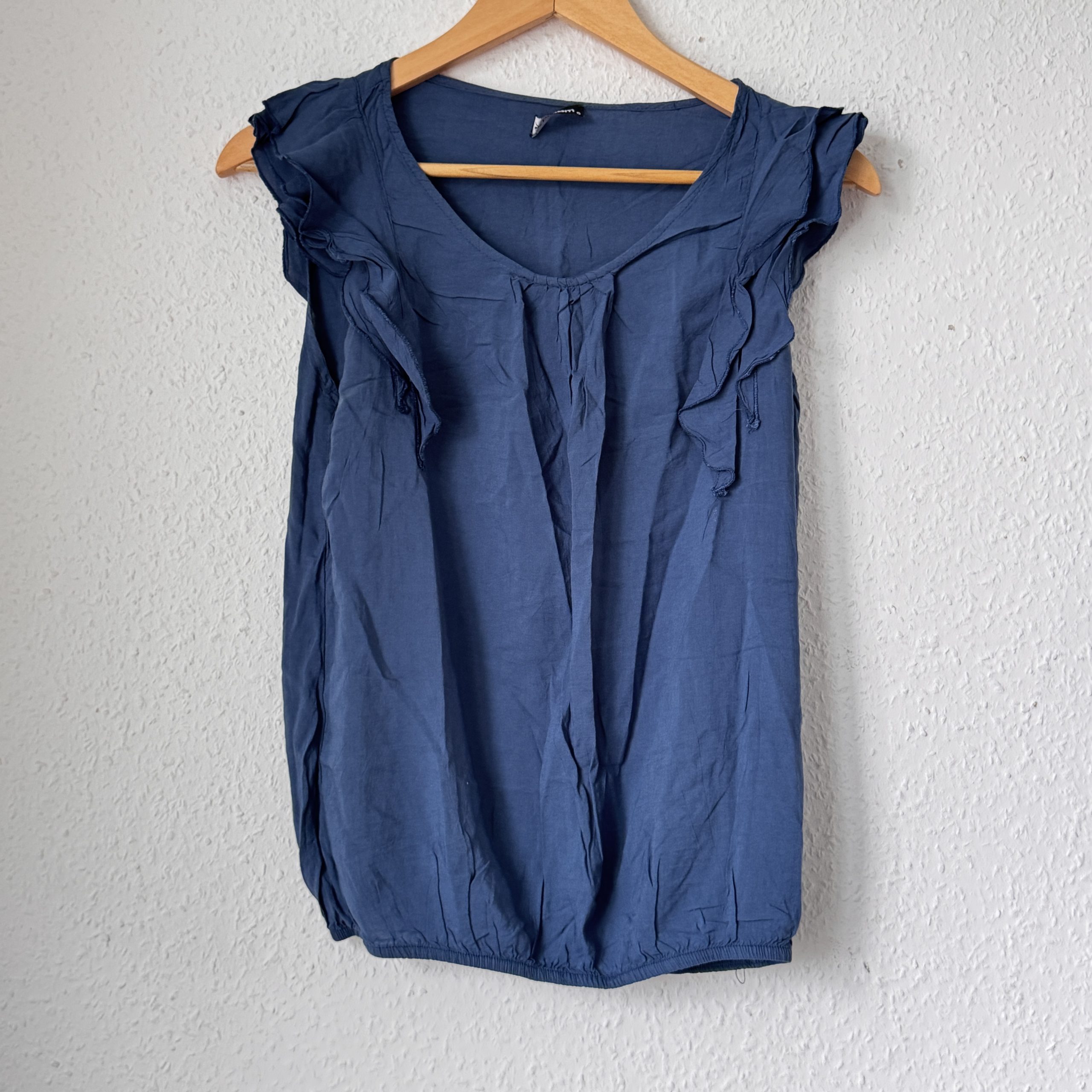 Busem Blue Ruffle Sleeve Top Small Elastic Hem 2625