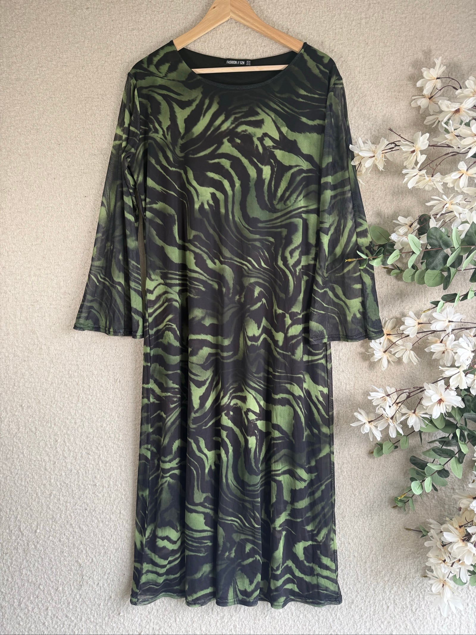 Fashion SZN Green & Black Mesh Animal Print Midaxi Dress UK 18 Sheer Long Sleeve
