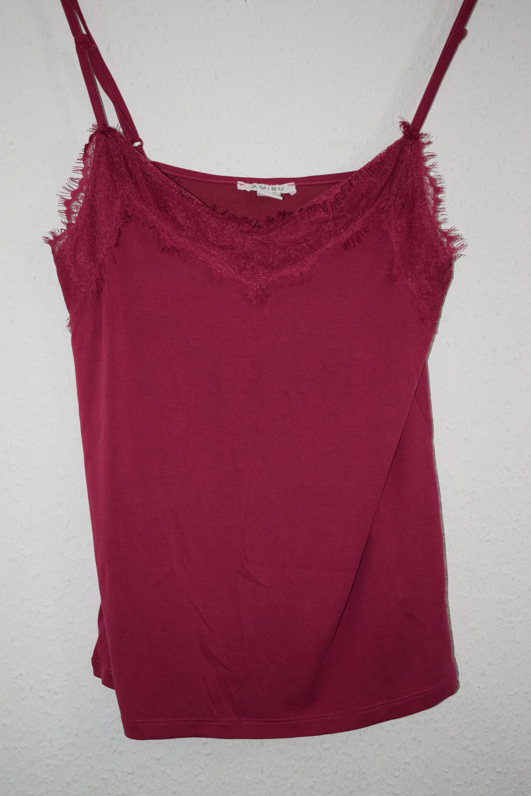 Amisu Burgundy Lace Trim Camisole Top Medium 1138 image 2