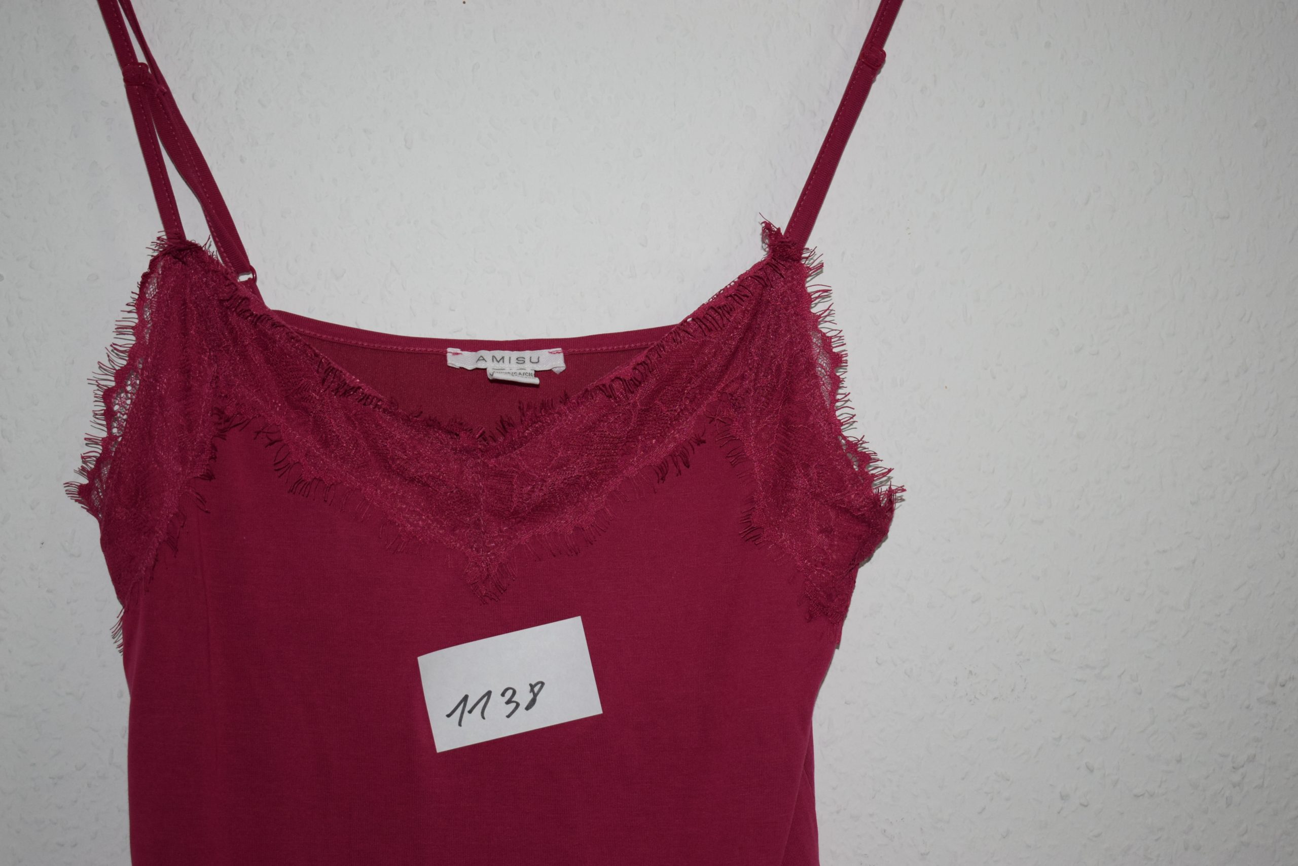Amisu Burgundy Lace Trim Camisole Top Medium 1138 image 4