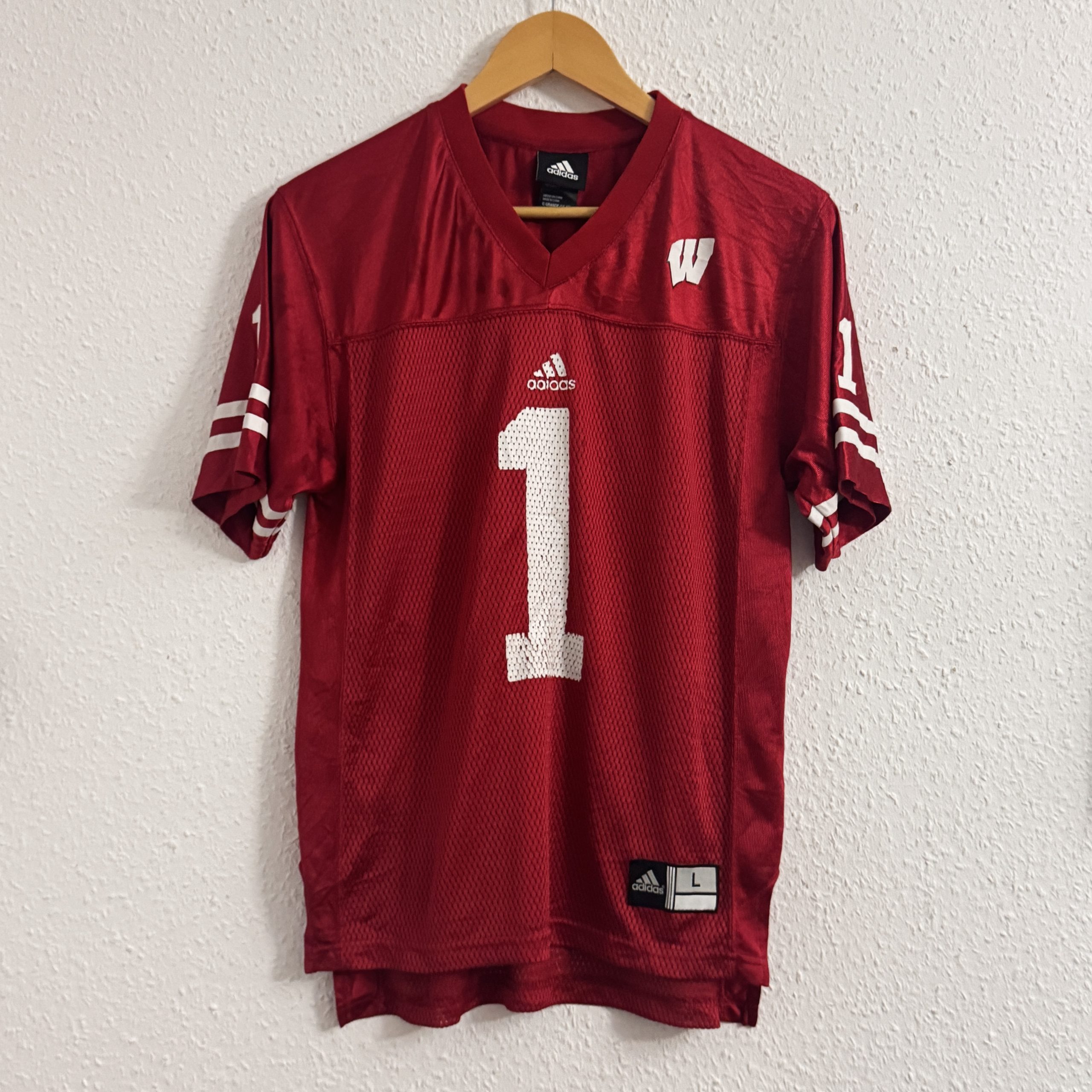 Adidas Red Wisconsin Football Jersey Large 2668