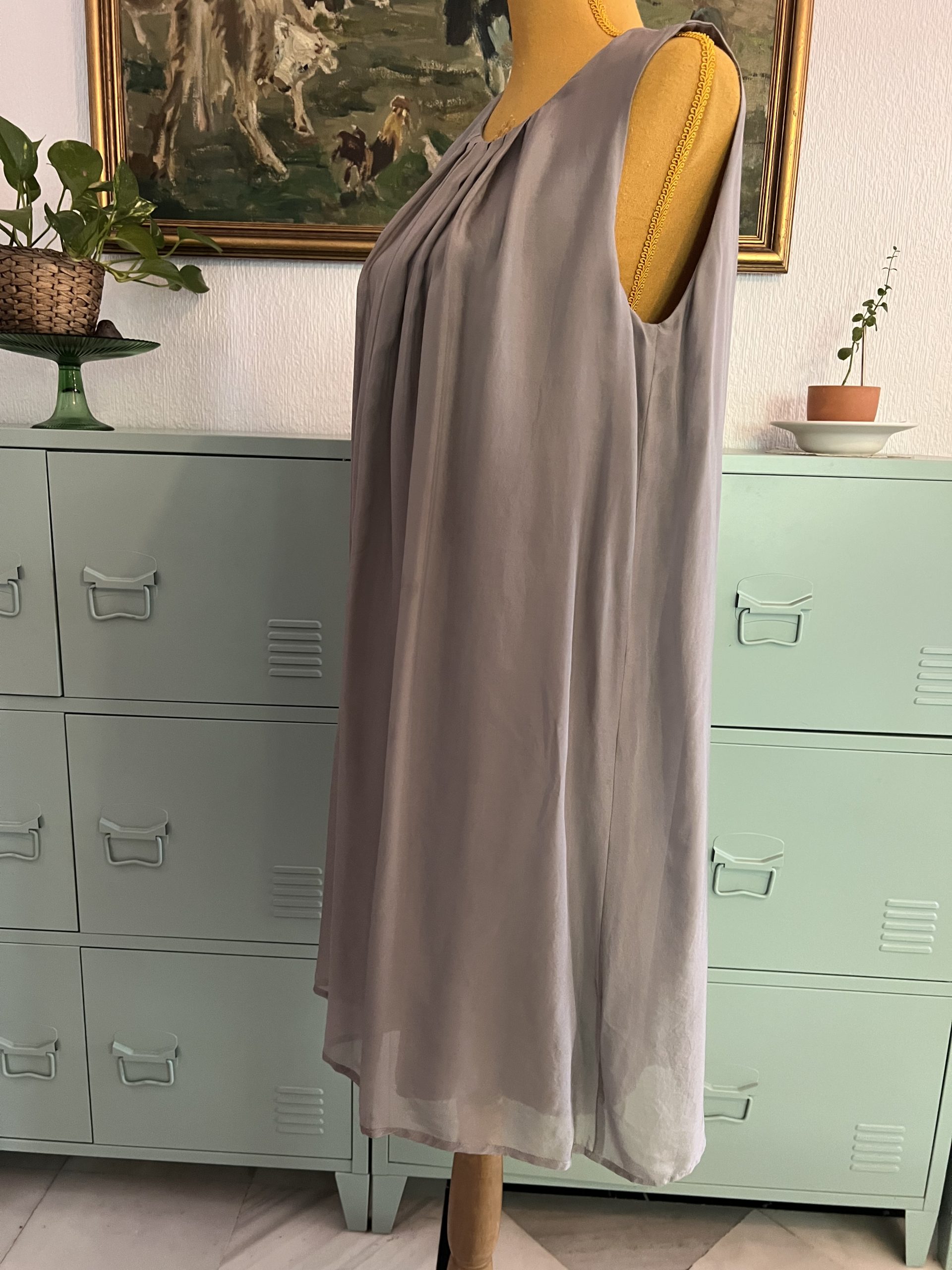 Dresses Unlimited 100% Natural Silk Dress Elegant Minimalist Excellent Condition image 2
