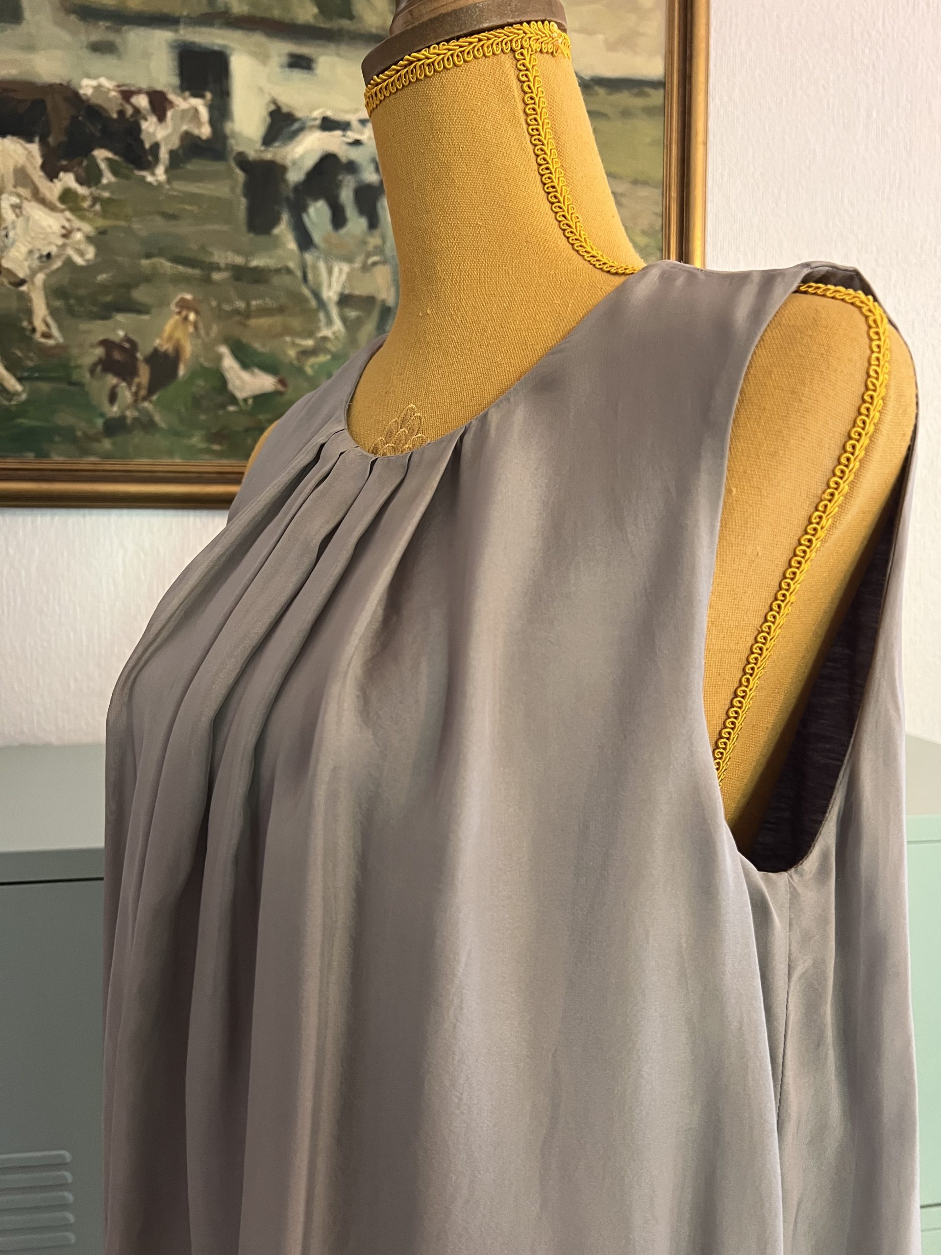 Dresses Unlimited 100% Natural Silk Dress Elegant Minimalist Excellent Condition image 3