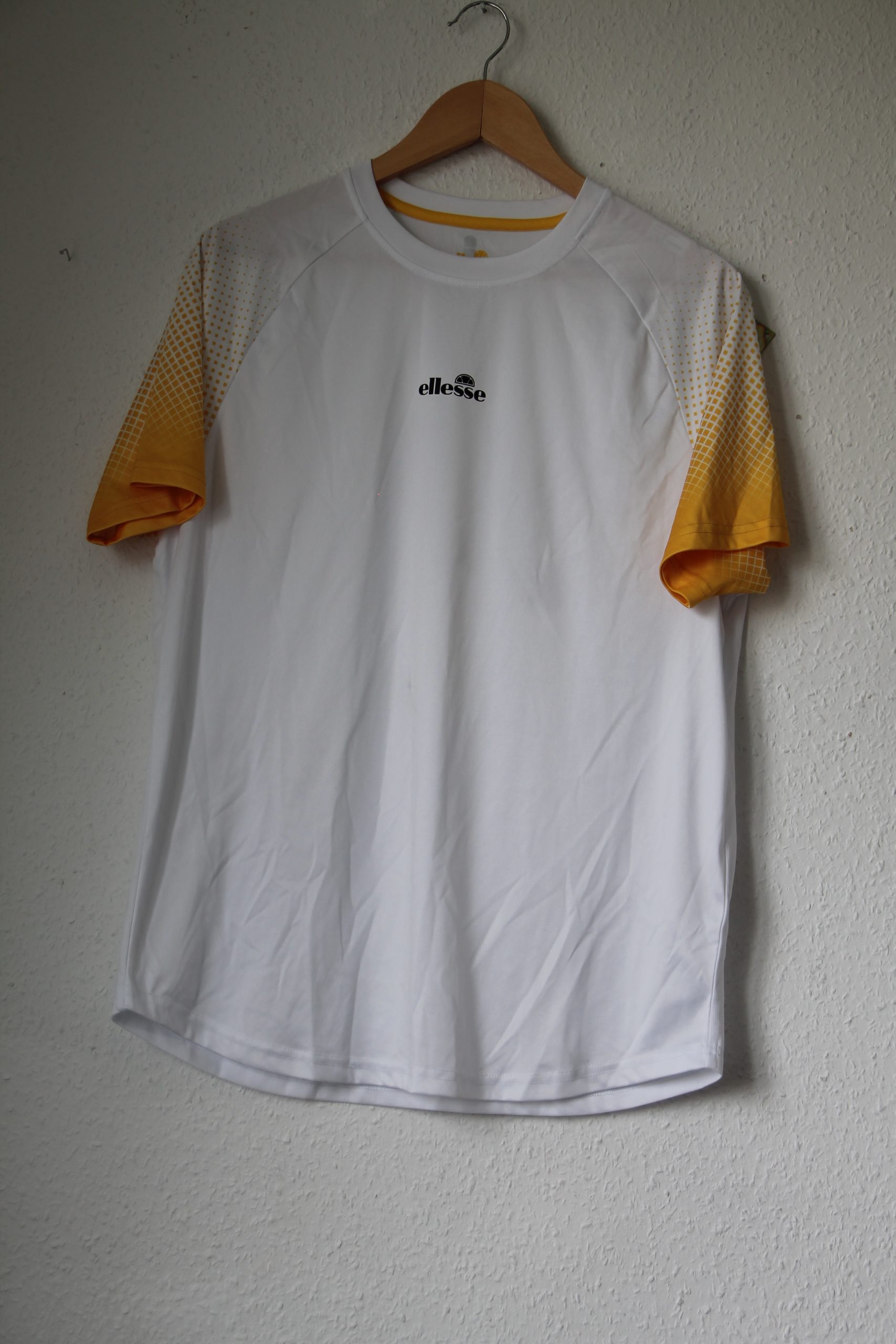 Ellesse White & Yellow Gradient Sleeve T-Shirt M 2699