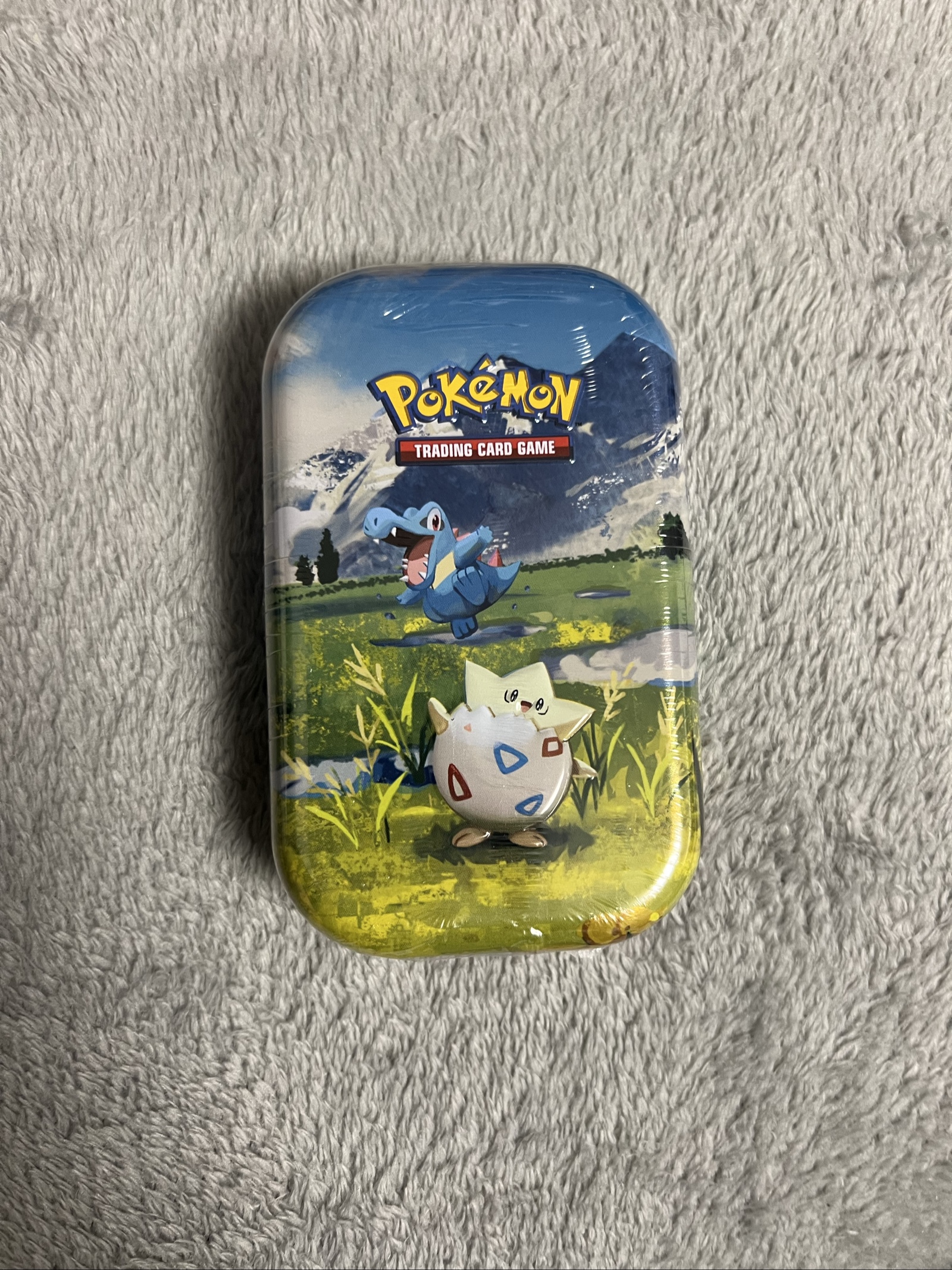 Pokémon Trading Card Game Tin with Totodile & Togepi
