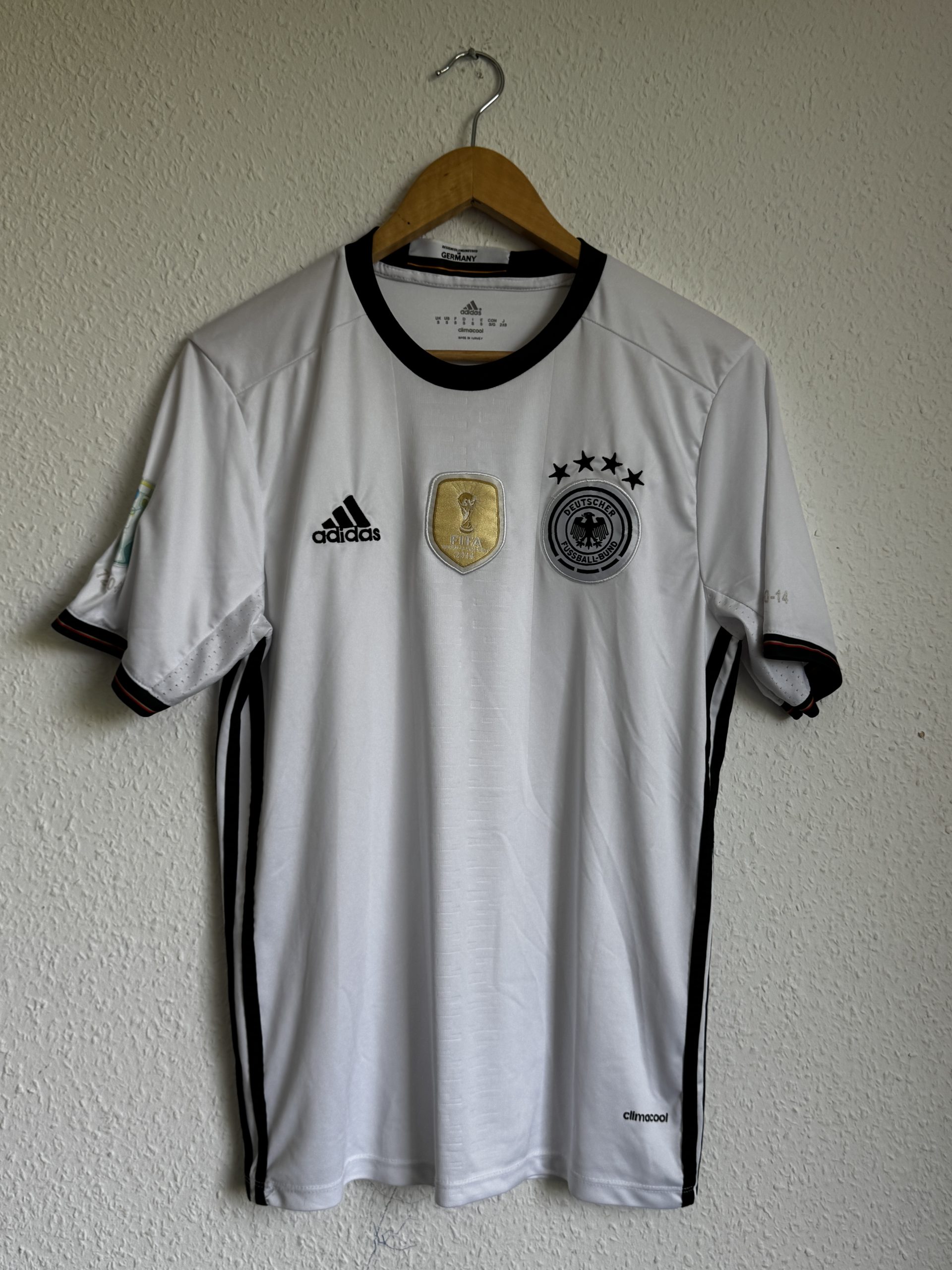 Adidas White Germany Football Shirt Small 2014 FIFA Patch 179