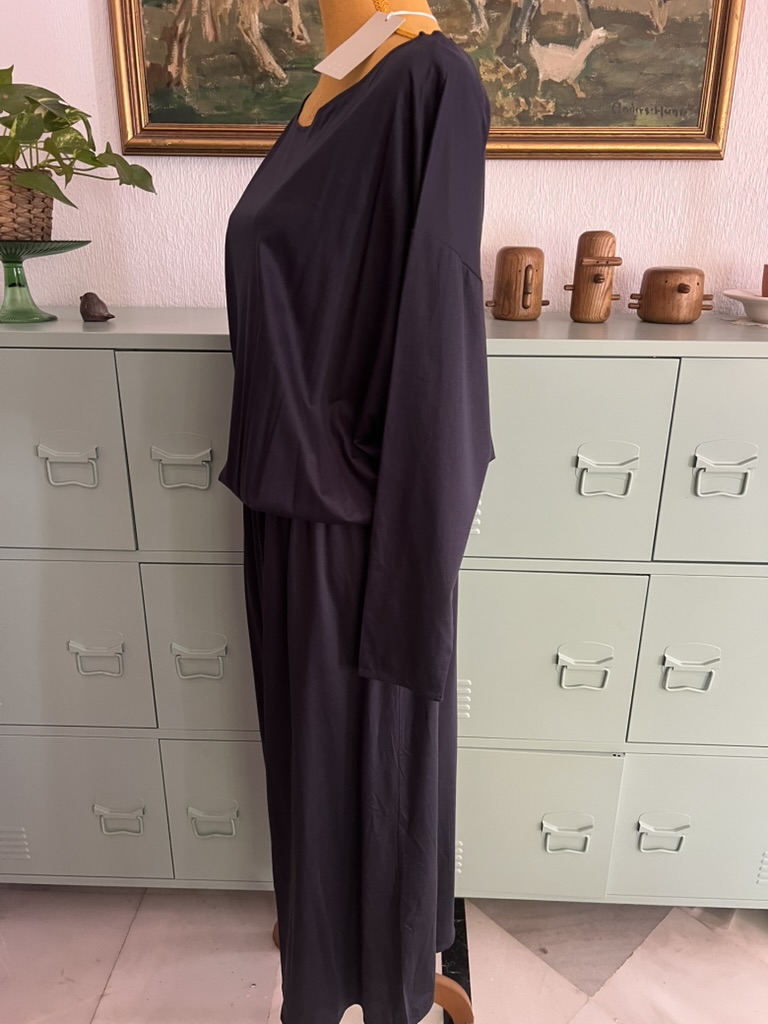 Cos Midi Dress Minimalist New With Tags (69€) image 3