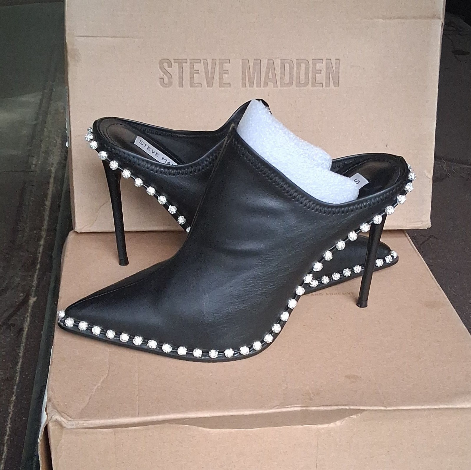 Steve Madden Black Pointed Toe Studded Leather Mule Heels US 7
