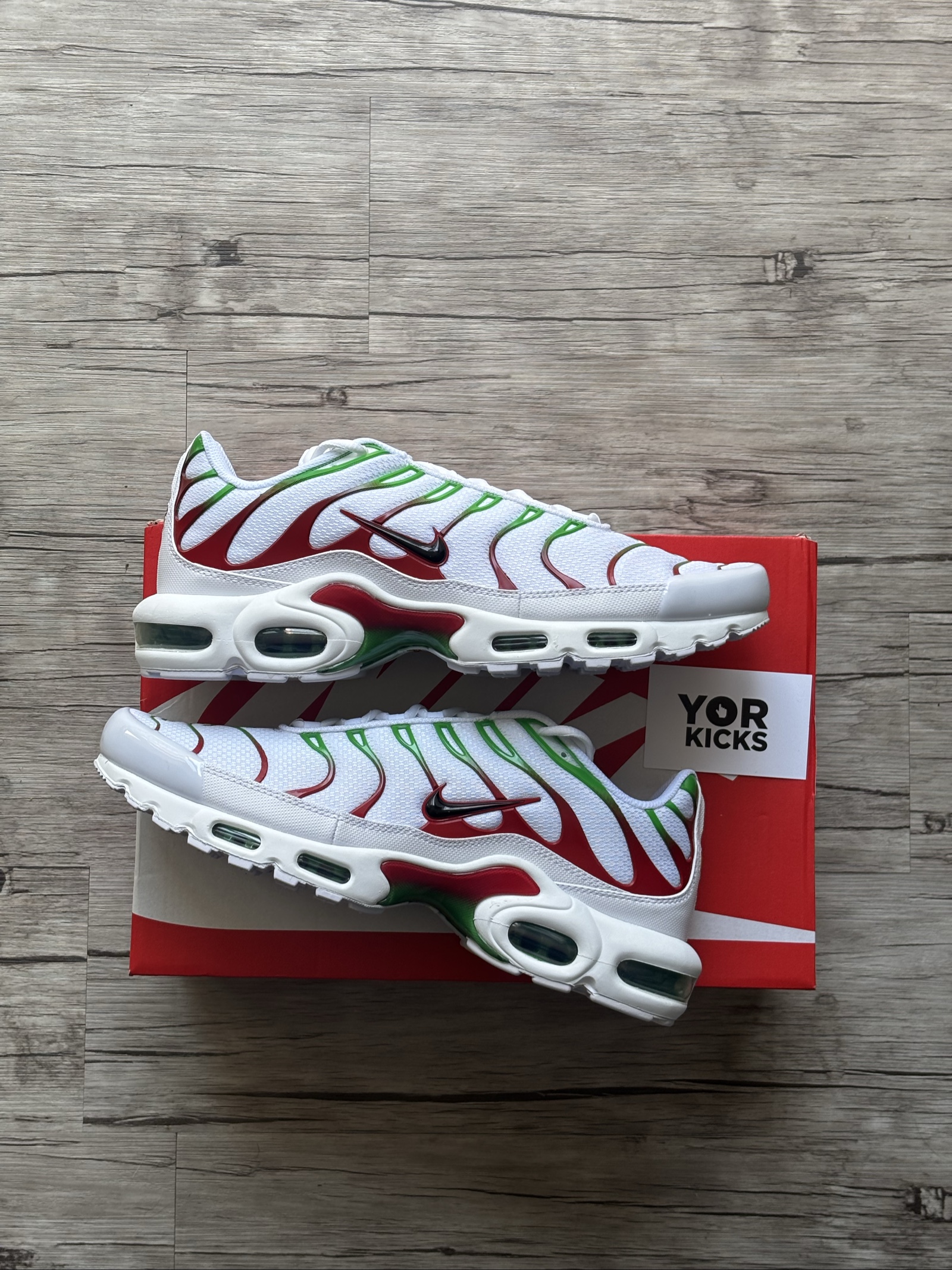 Nike Air Max Plus | Italy Kelly-Green DM0032-108 | UK 11 New