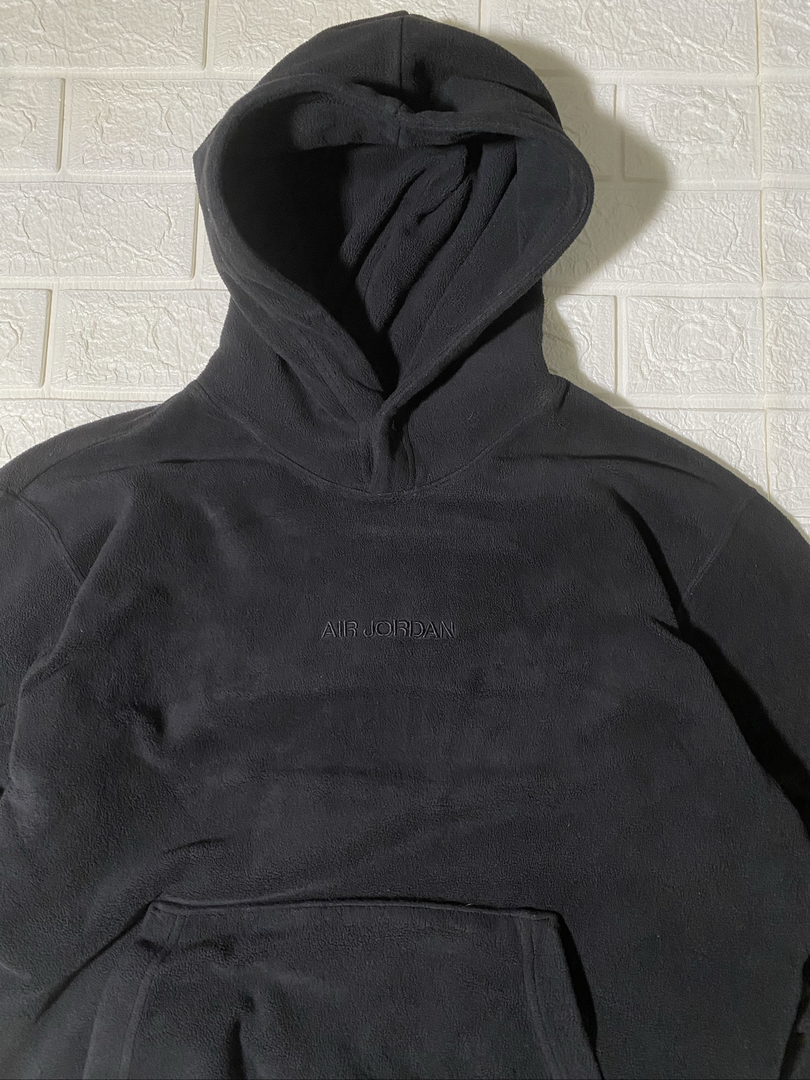Air Jordan Black Fleece Hoodie Large Soft Texture image 2