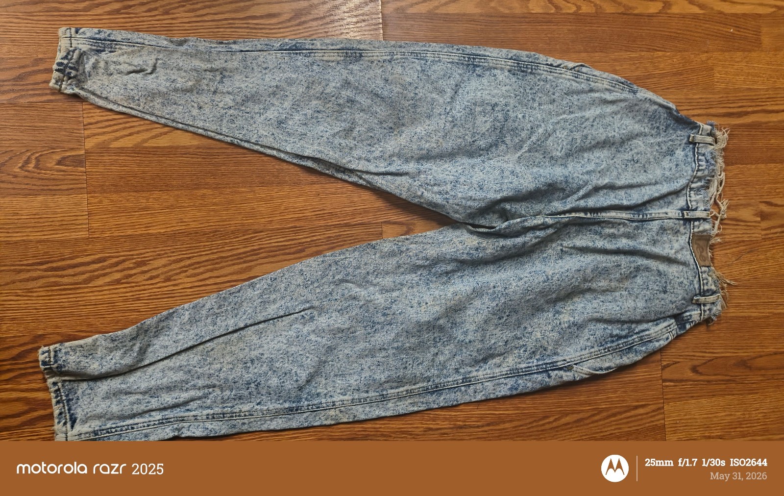 Lee Light Blue Acid Wash Mom Jeans Size 10 Distressed Waist image 5