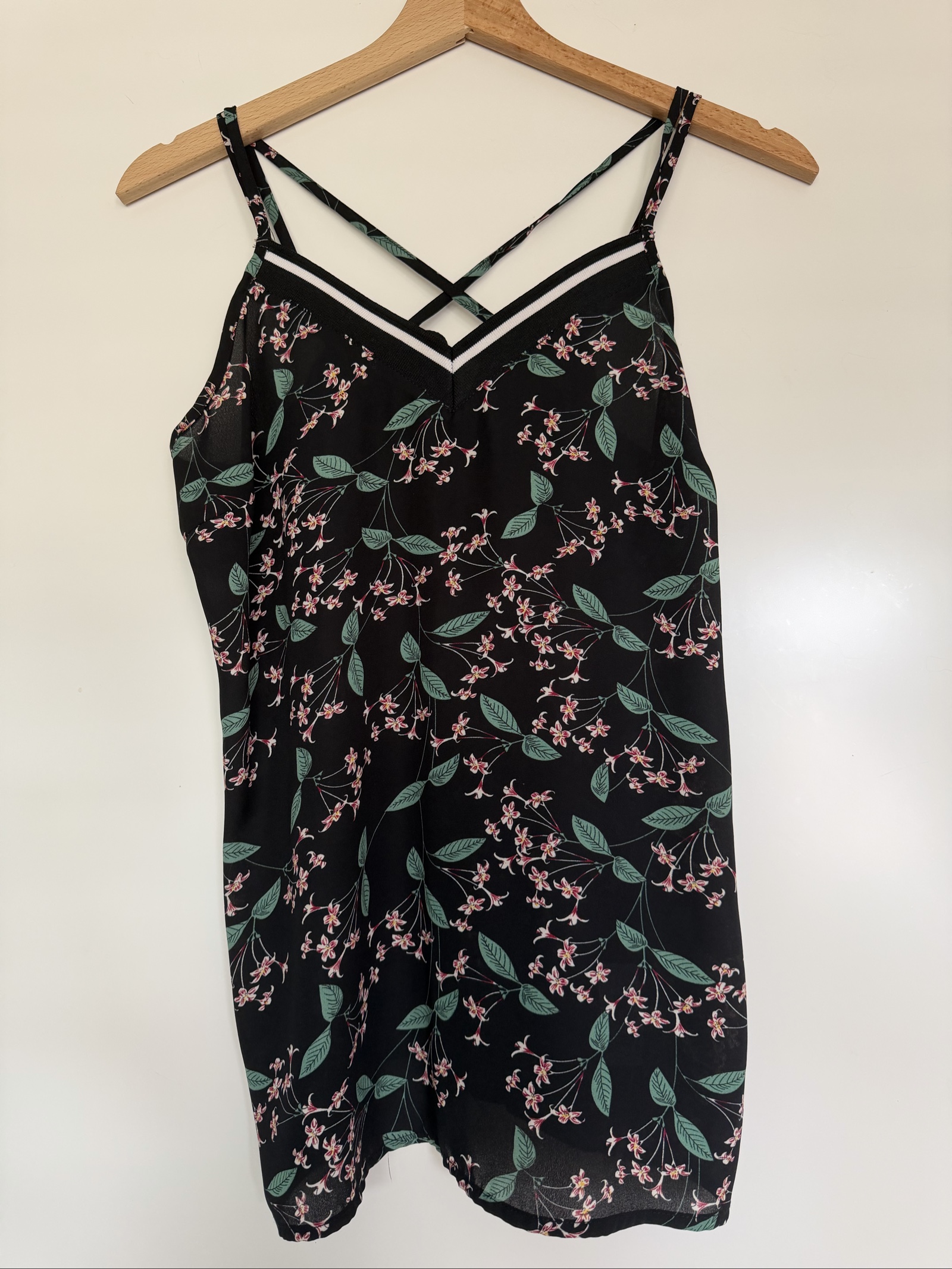 Eksept Black Floral Print Strappy Cami Top Small