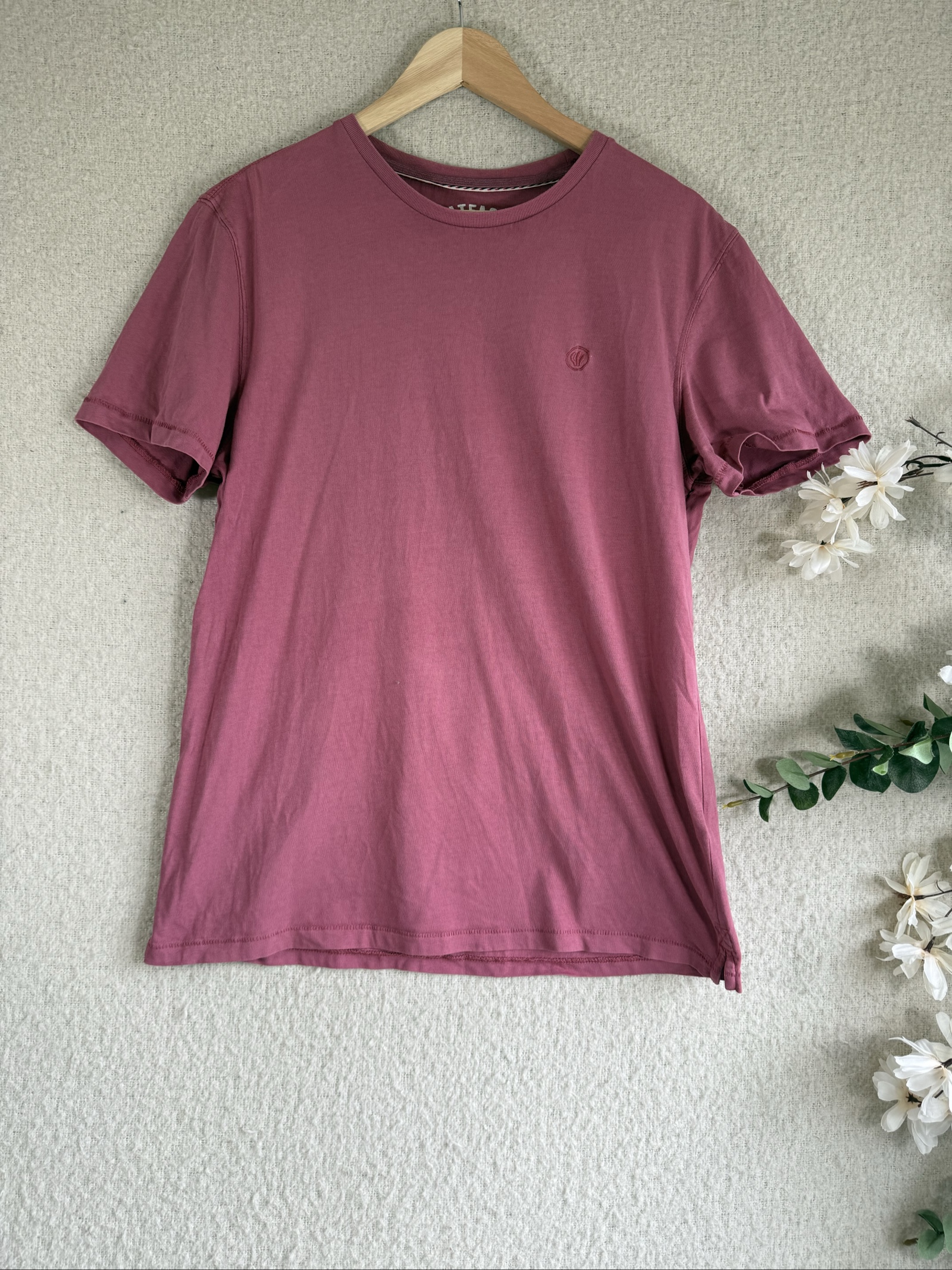 FatFace Grape Purple Cotton T-Shirt Medium Casual Embroidered Logo Regular Fit