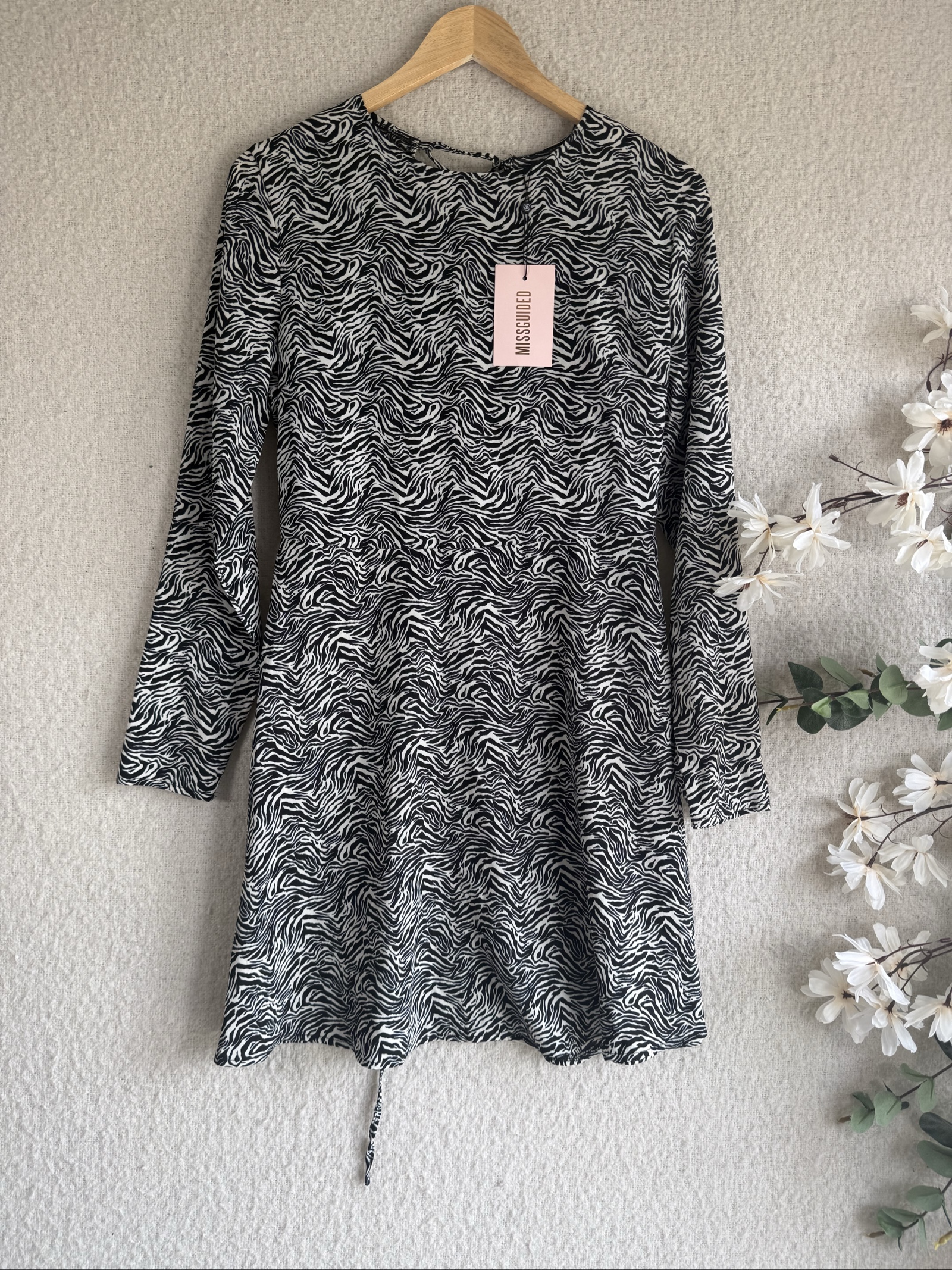 Missguided Black & White Zebra Print Skater Dress UK 12 Tie Back Skater Dress