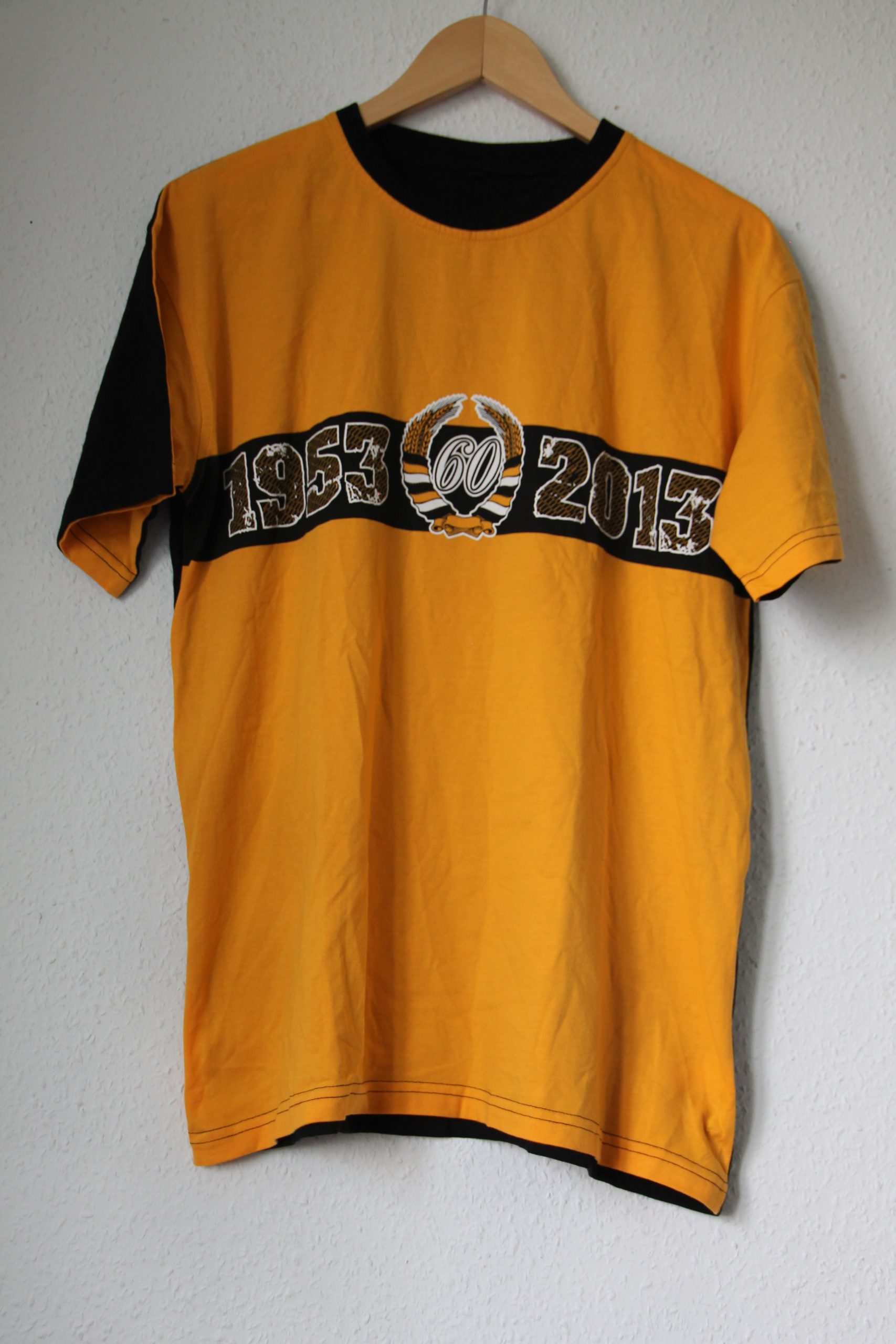 SG Dyname d Orange & Black Graphic T-Shirt Size L 1957 60 2017 2759