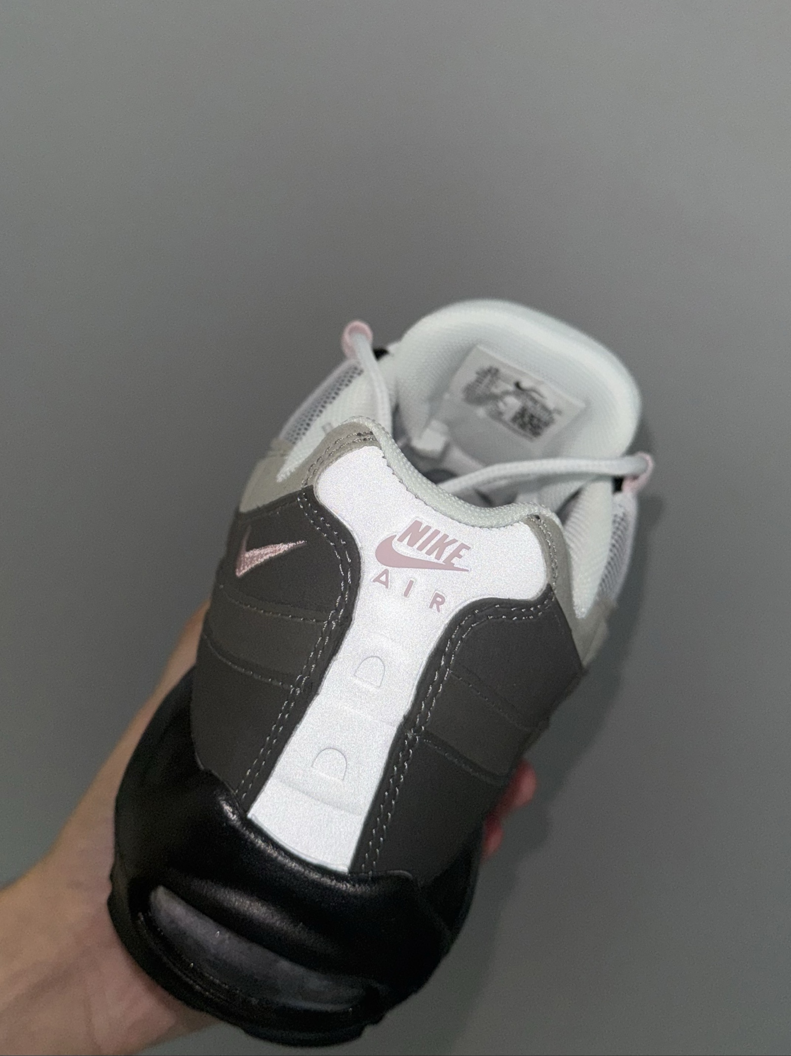Nike Pink Foam Air Max 95 Sneakers UK 9 image 2
