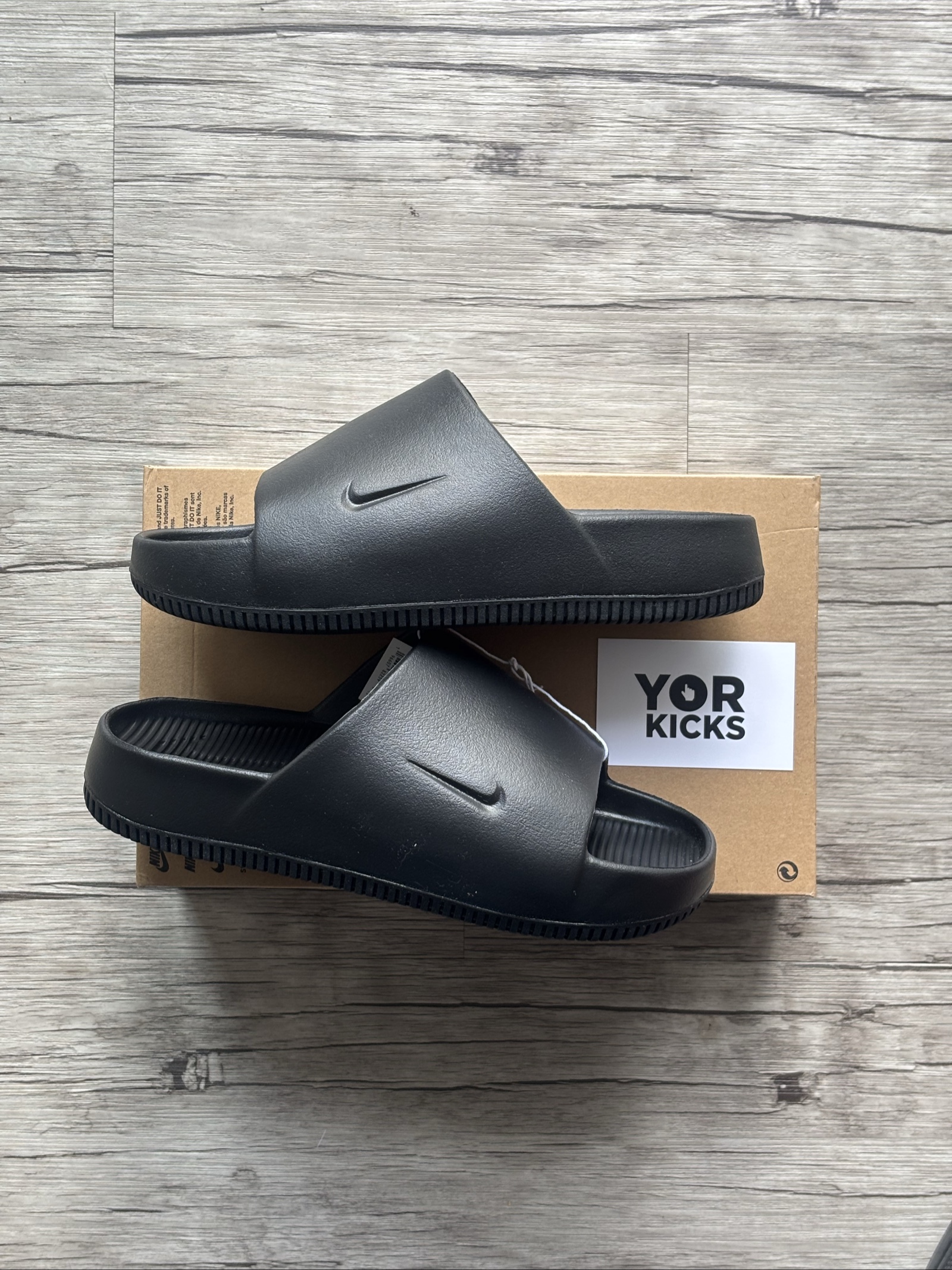 UK 5.5W Nike Calm Slide | Black FD4116-001 |