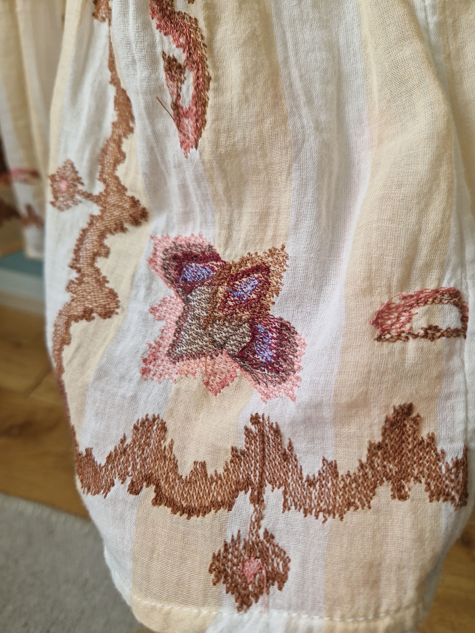 Farm Rio women's Jacquard Embroidered Ikat Long Sleeve Midi Dress size M image 6