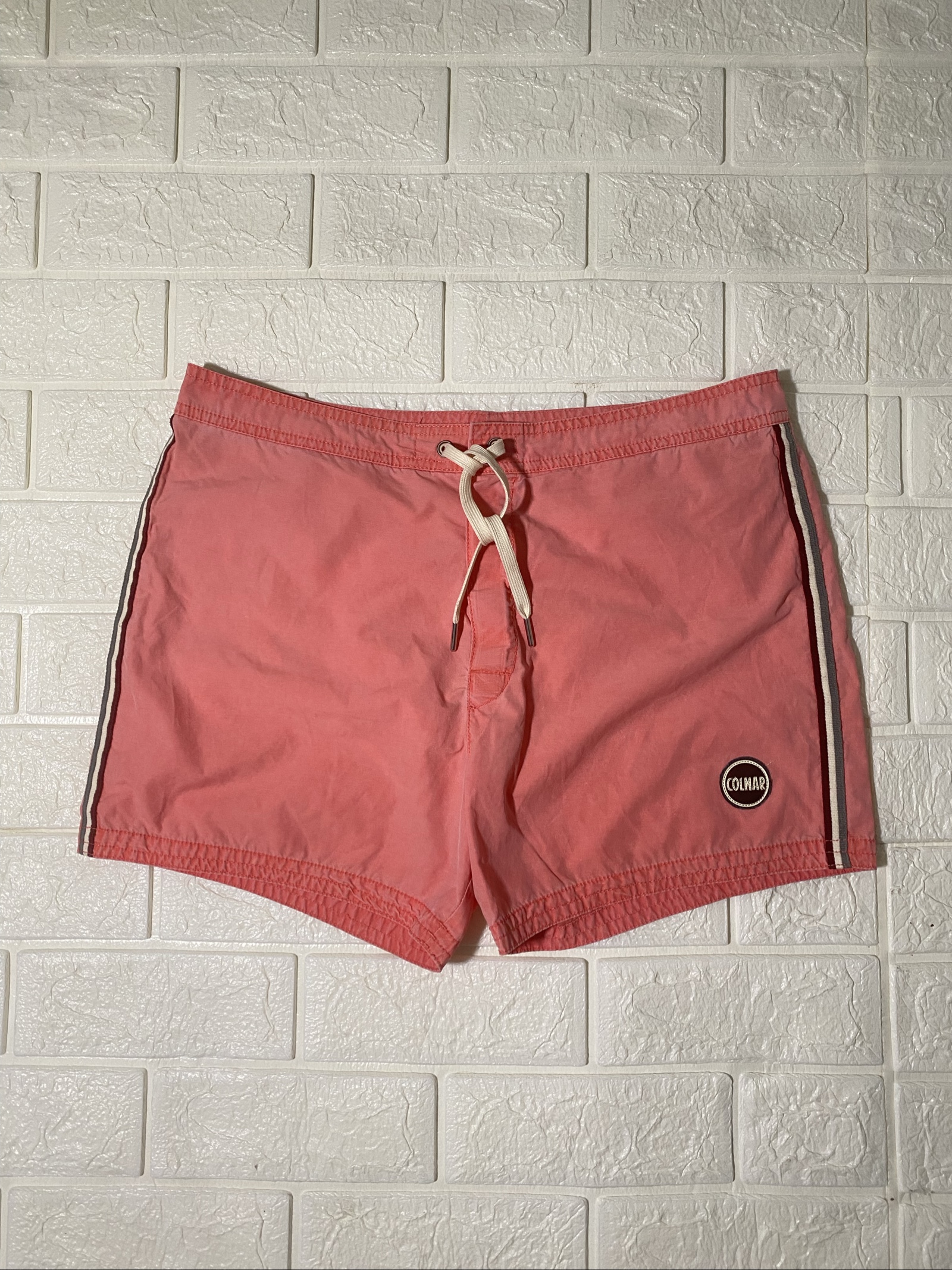 Costume Colmar Pink Swim Shorts Medium with Side Stripe Detailing