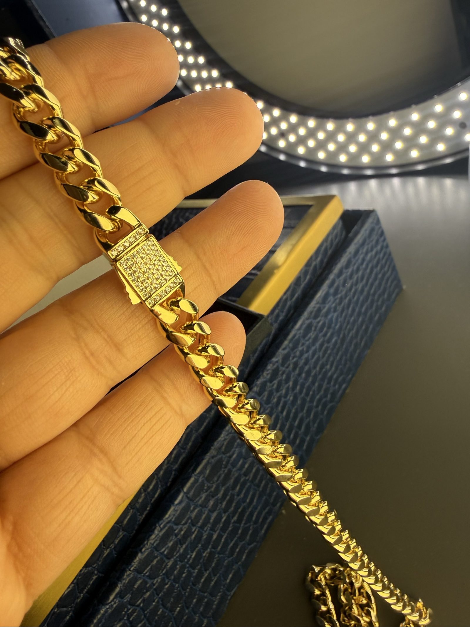 14ct gold plated Cuban Link Chain Necklace 60cm with Pave Clasp image 4