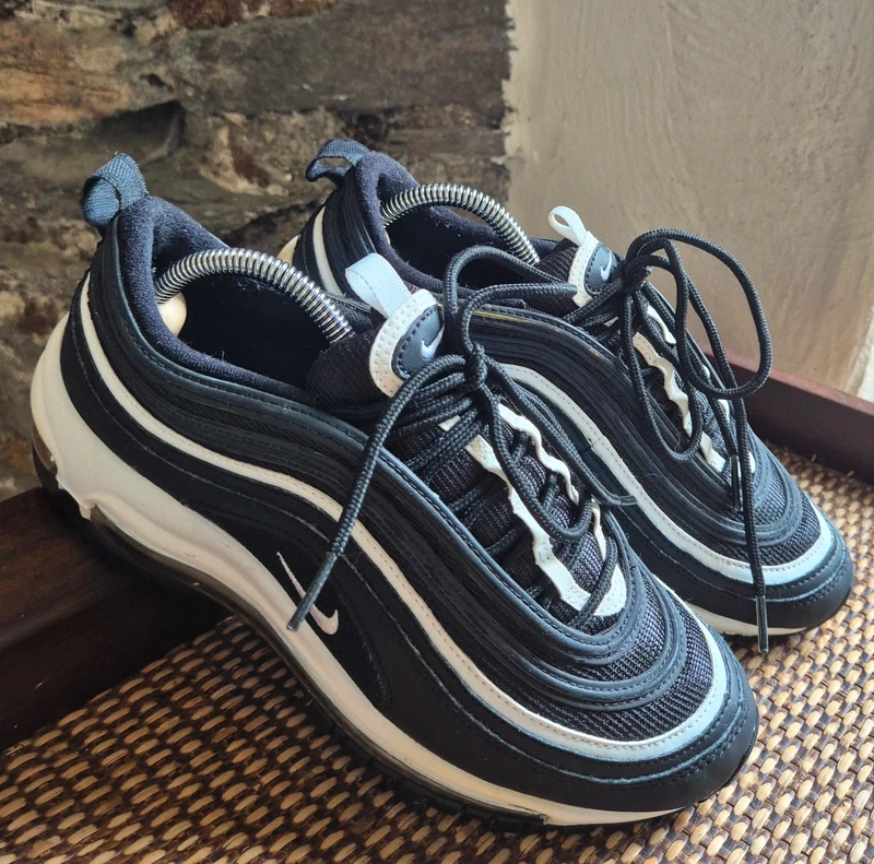 Nike Black & White Air Max Sneakers US 6.5Y