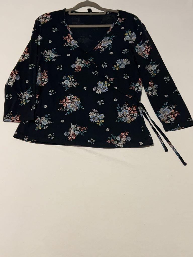 Woolworths Black Floral Wrap Top 3/4 Sleeve Medium