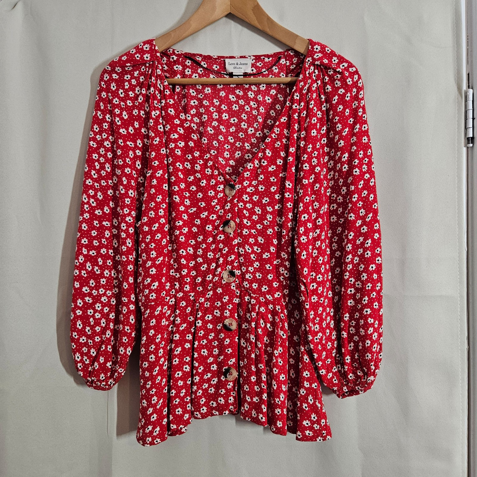 Love & Jeans Red Floral Print Button Front Blouse S