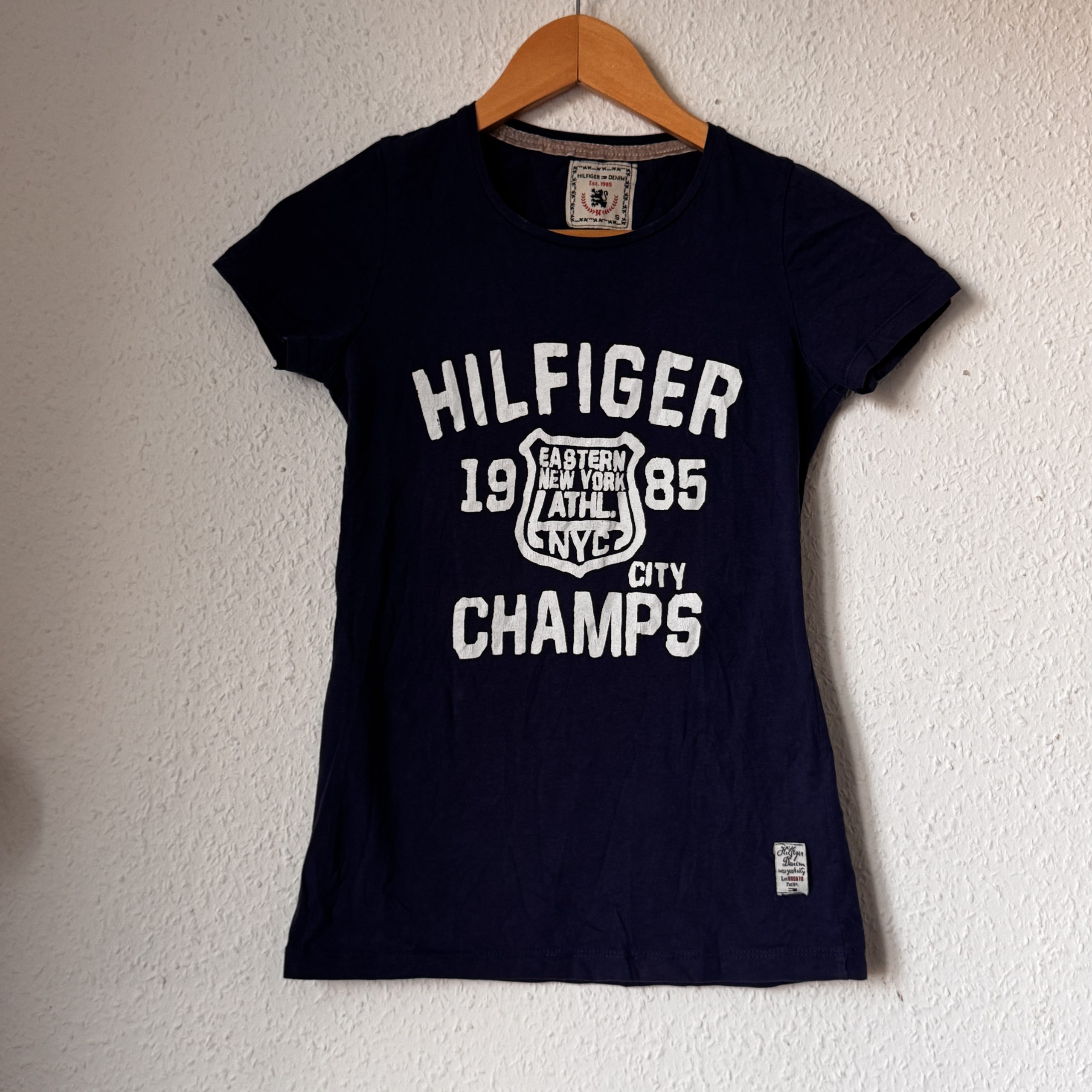 Tommy Hilfiger Navy Blue Graphic T-Shirt S Cotton 2621