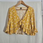 Nobody's Child Yellow & White Floral Tie Front Top UK 8