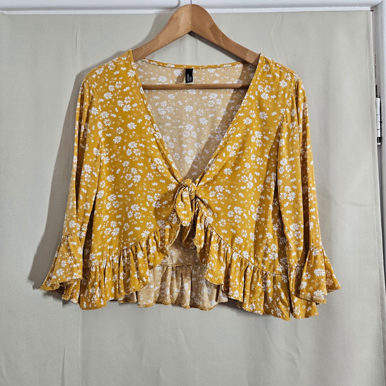 Nobody's Child Yellow & White Floral Tie Front Top UK 8
