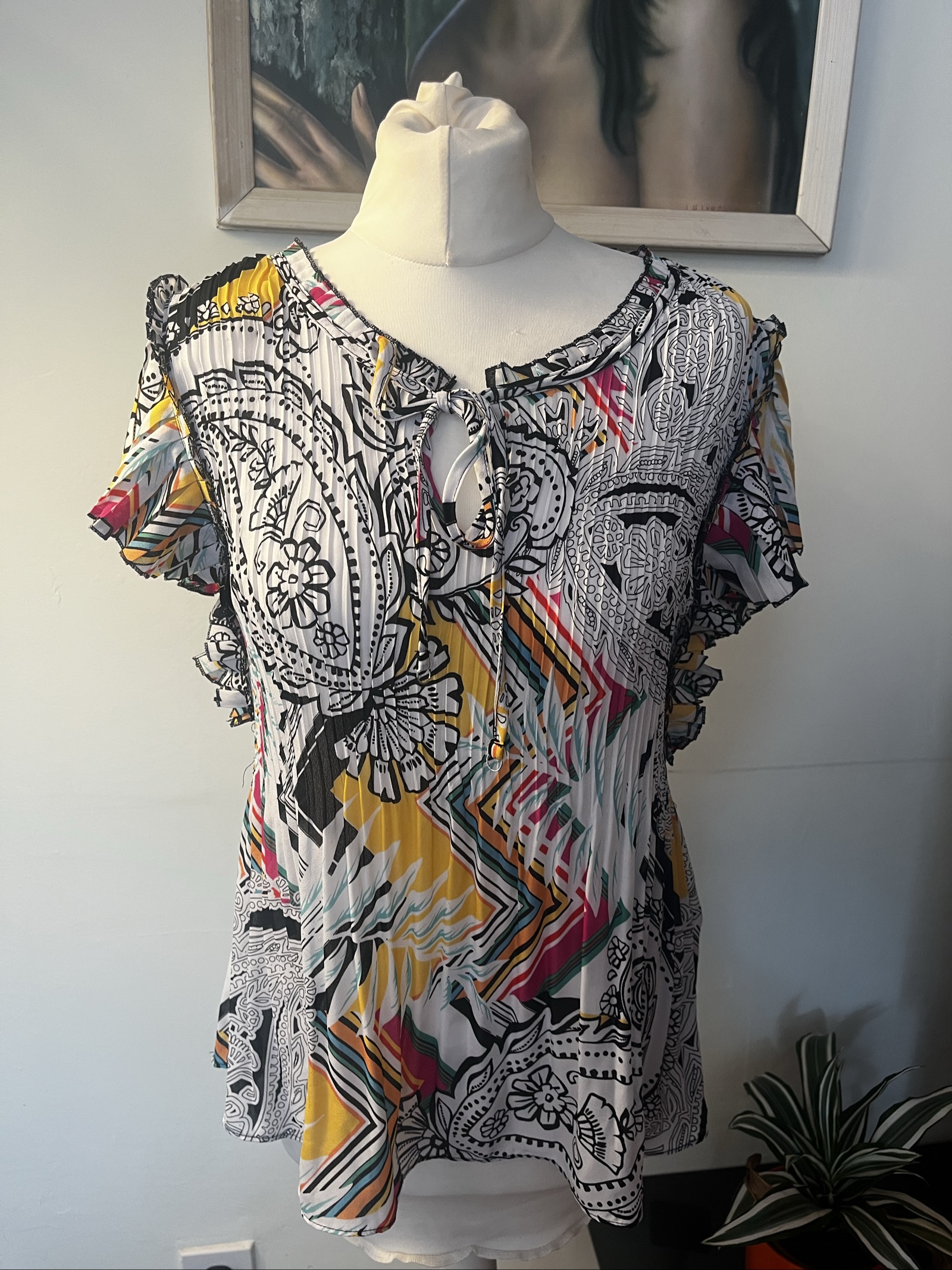 Melissa Paige Multi Colour Printed Tie Neck Top Petitte 12/14